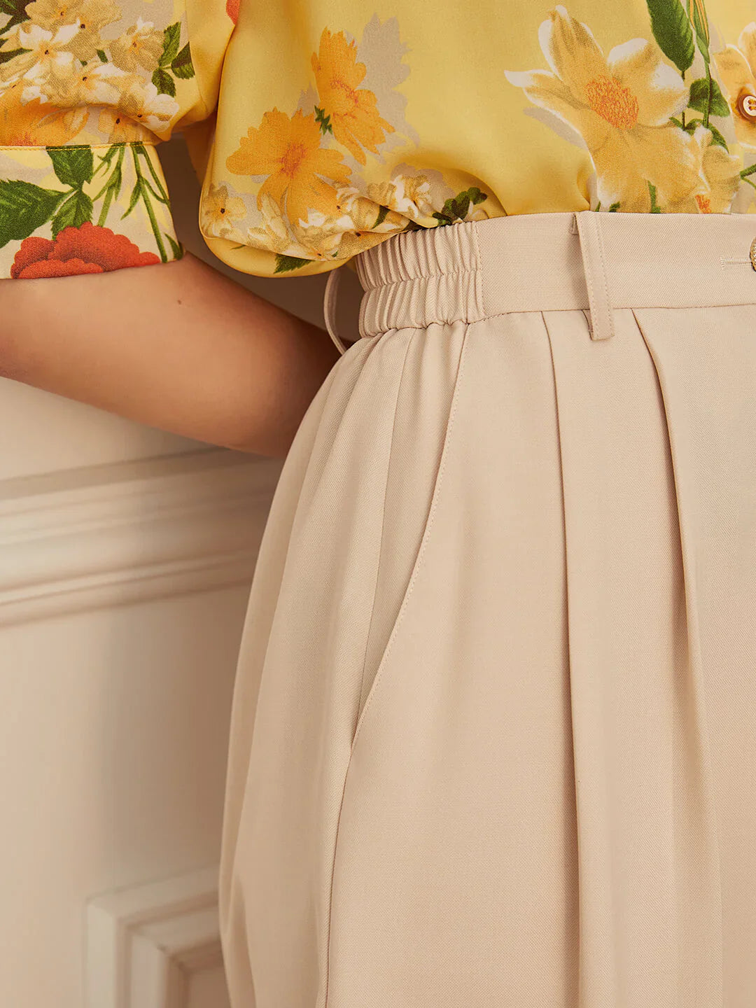 Daiki Chiffon Straight Shorts