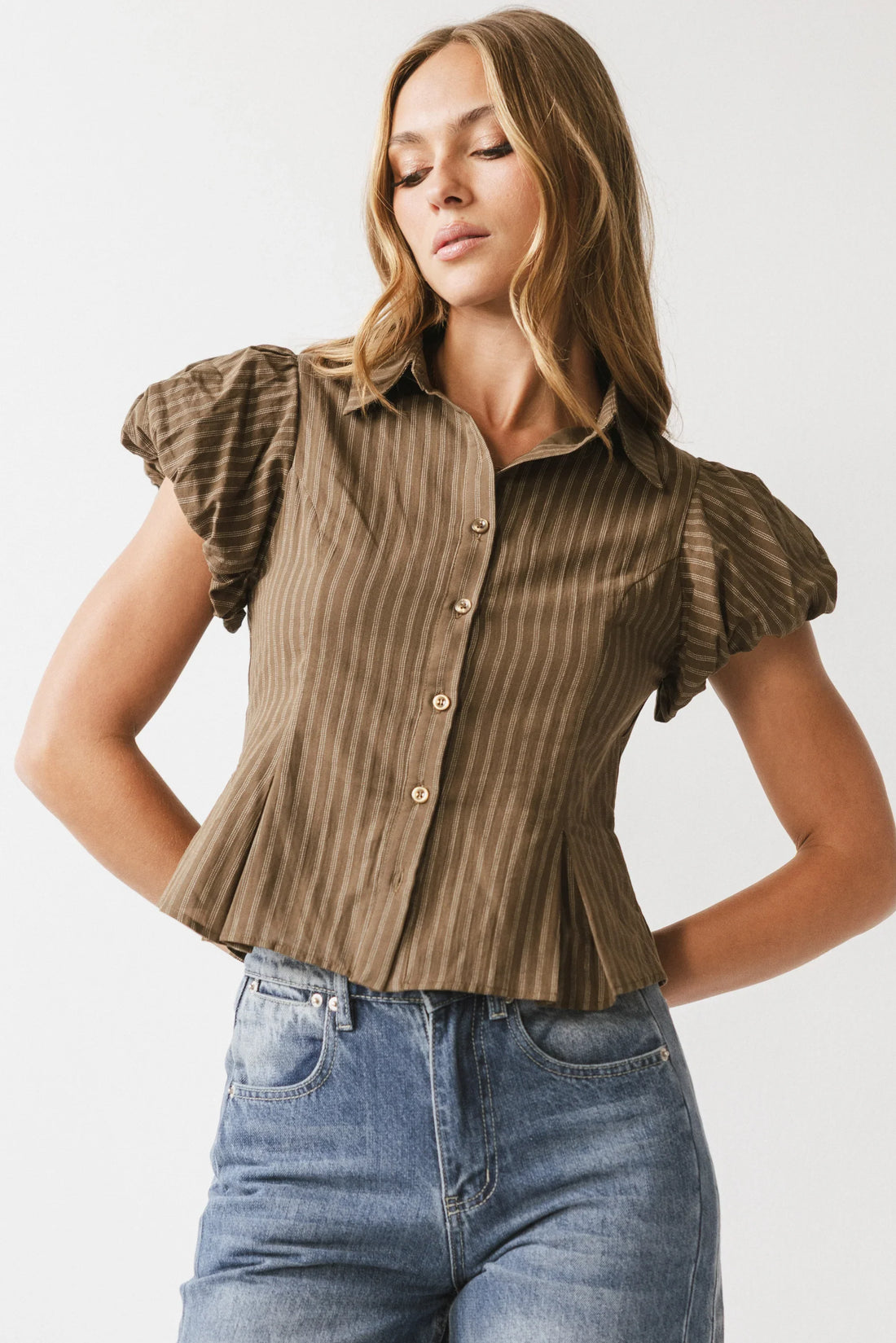 Lizette Pleated Blouse in Brown