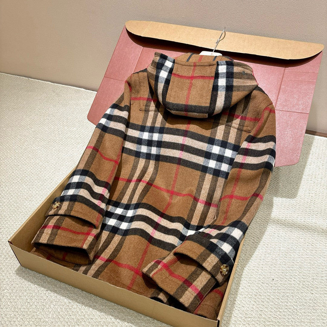 Burberry Men's And Women's Fall/winter Fashion Casual Checkered Hooded Single Breasted Short Coat With Horn Buttons Jacket #79427