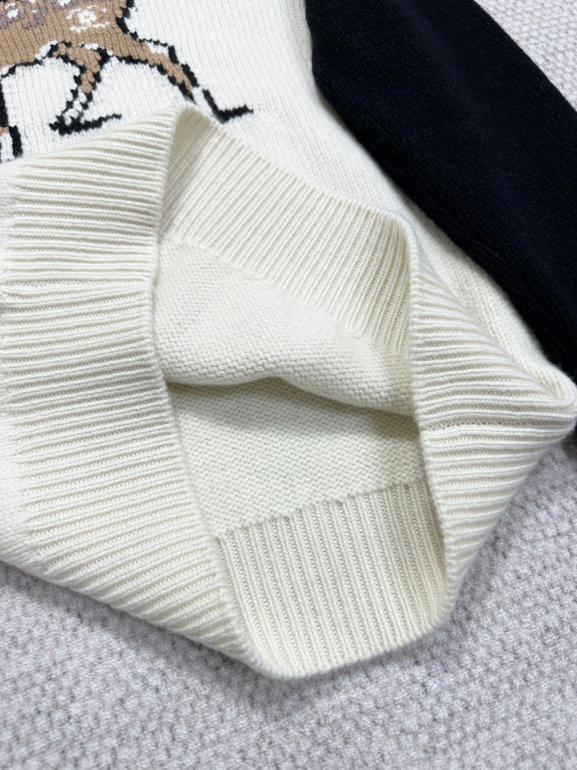 Chanel 25N Fawn Sweater #334448