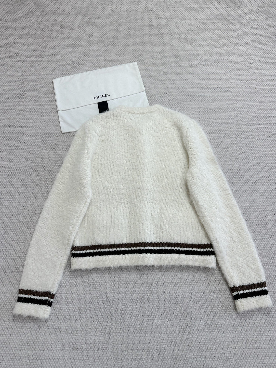 Chanel Top-quality Cardigan Version Short Skirt Cashmere Alpaca White Brown #375695