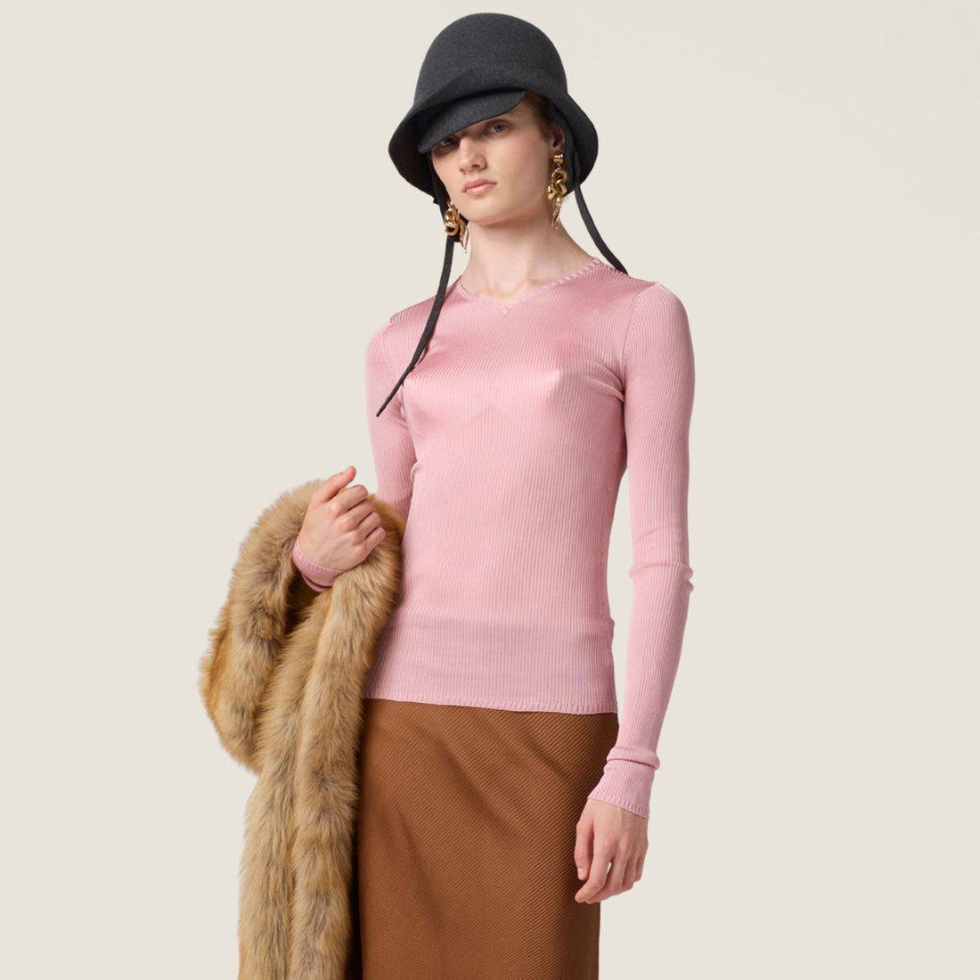 MiuMiu Women's Fall/Winter Fashion Casual Solid Color V Neck Slim Fit Long Sleeve Knit Sweater #79528