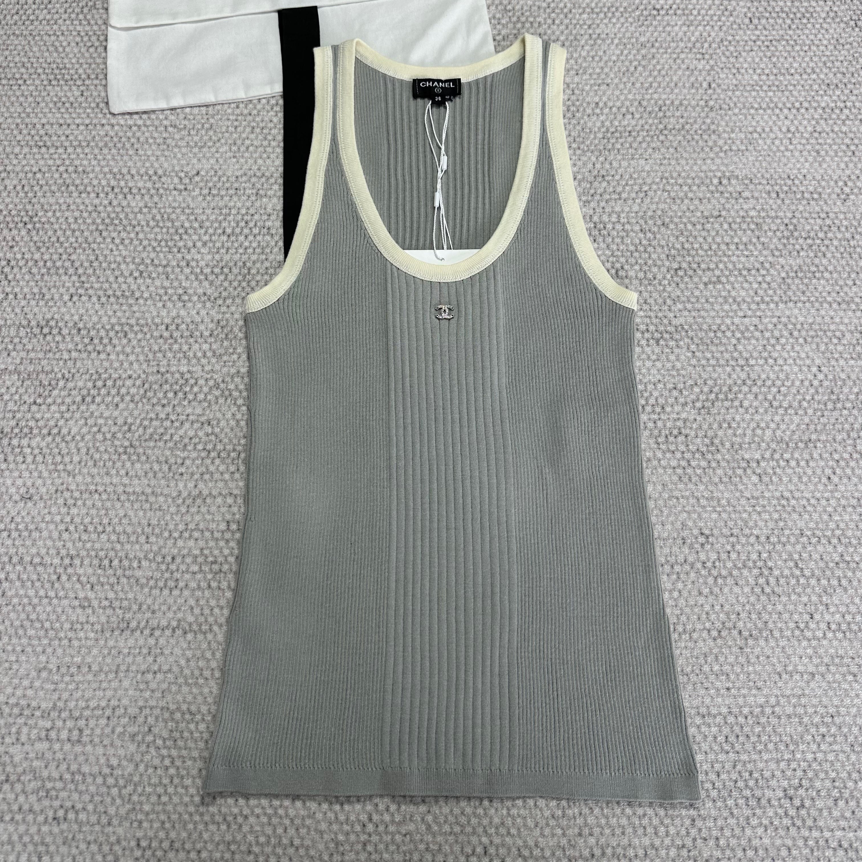 Chanel Women's Summer Fashion Casual Solid Color Round Neck Sleeveless Knit Tank Top Vest #78478