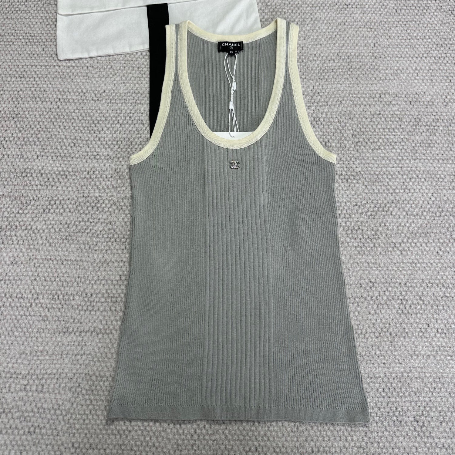 Chanel Women's Summer Fashion Casual Solid Color Round Neck Sleeveless Knit Tank Top Vest #78478