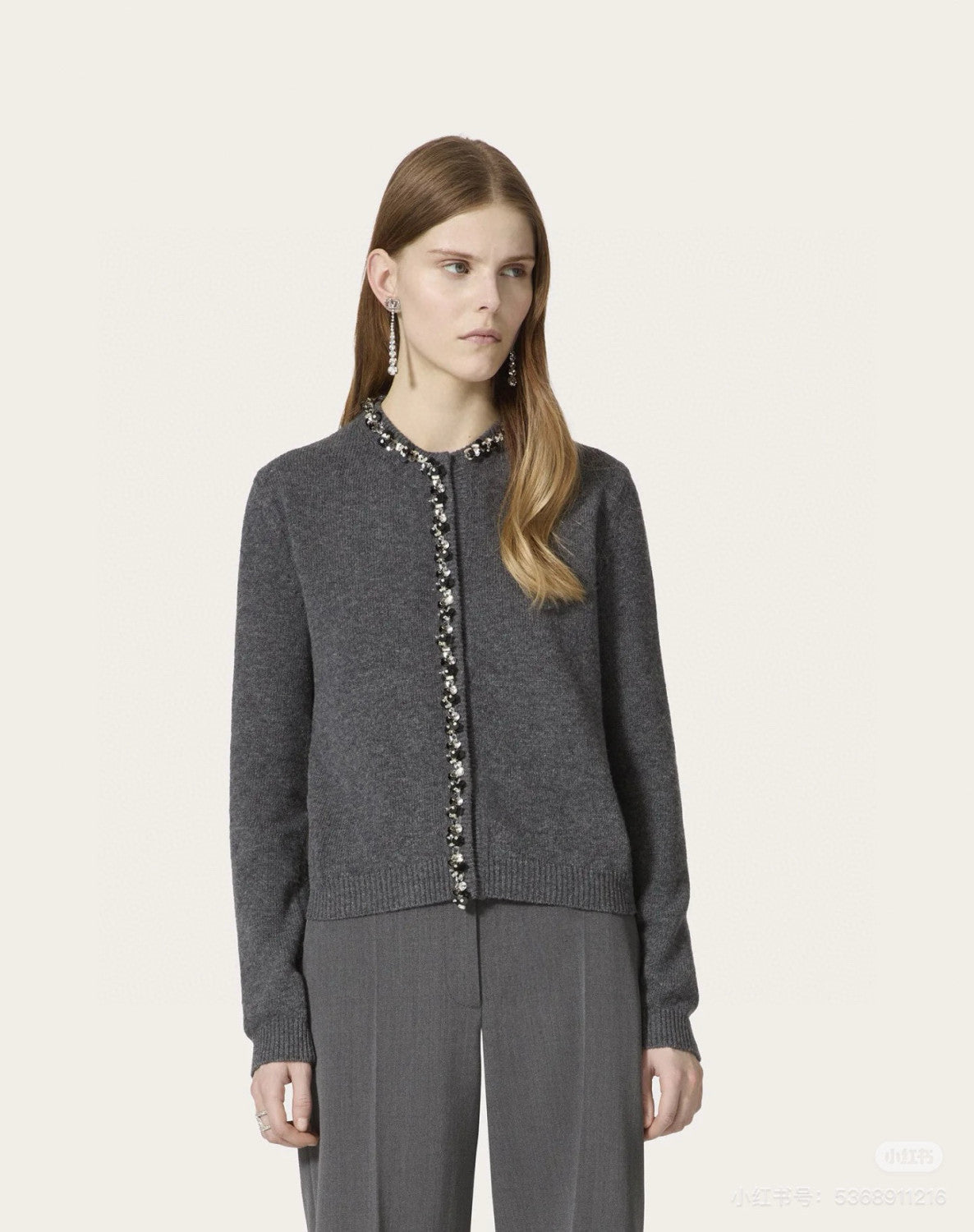 Valentino Women's Luxury Sequins Gray Wool Cardigan Autumn And Winter Fashion Trend Leisure Exquisite Single-breasted Knitted Cardigan Ngvp #2449