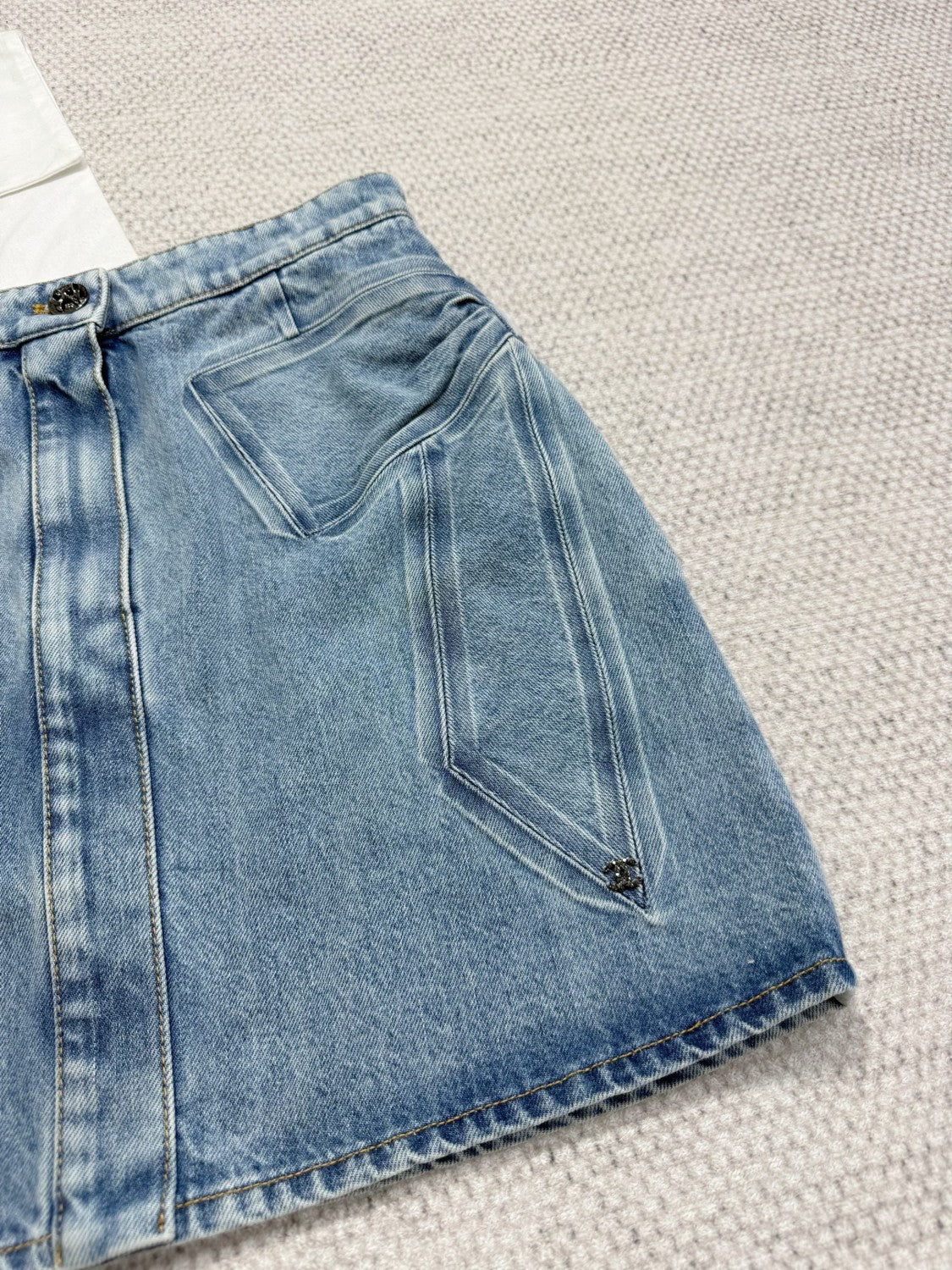 Chanel Women's Summer Cotton Bow-Tie Solid-Color Mid-Rise Denim Skirt Ngvp #2589