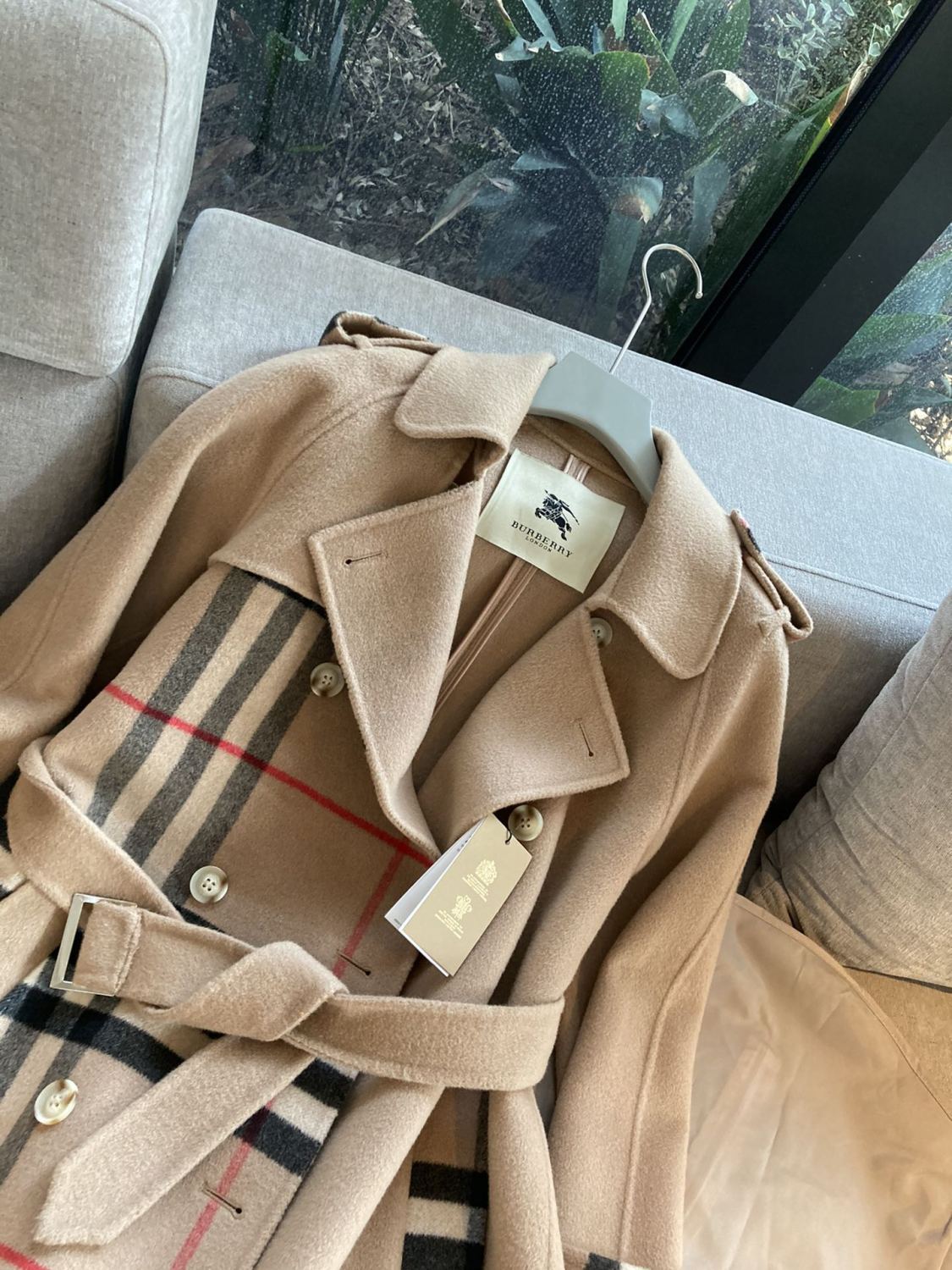 Burberry Women's Autumn/winter Fashion Classic Checkered Collar Cashmere Fabric Belted Lightweight Long Trench Coat Jacket #78414