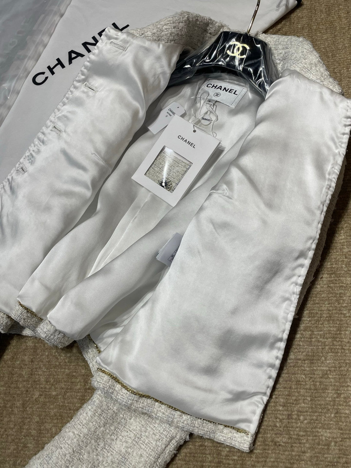 Chanel 25K Fall/Winter Tweed Long-sleeve Single breasted Jacket #333463