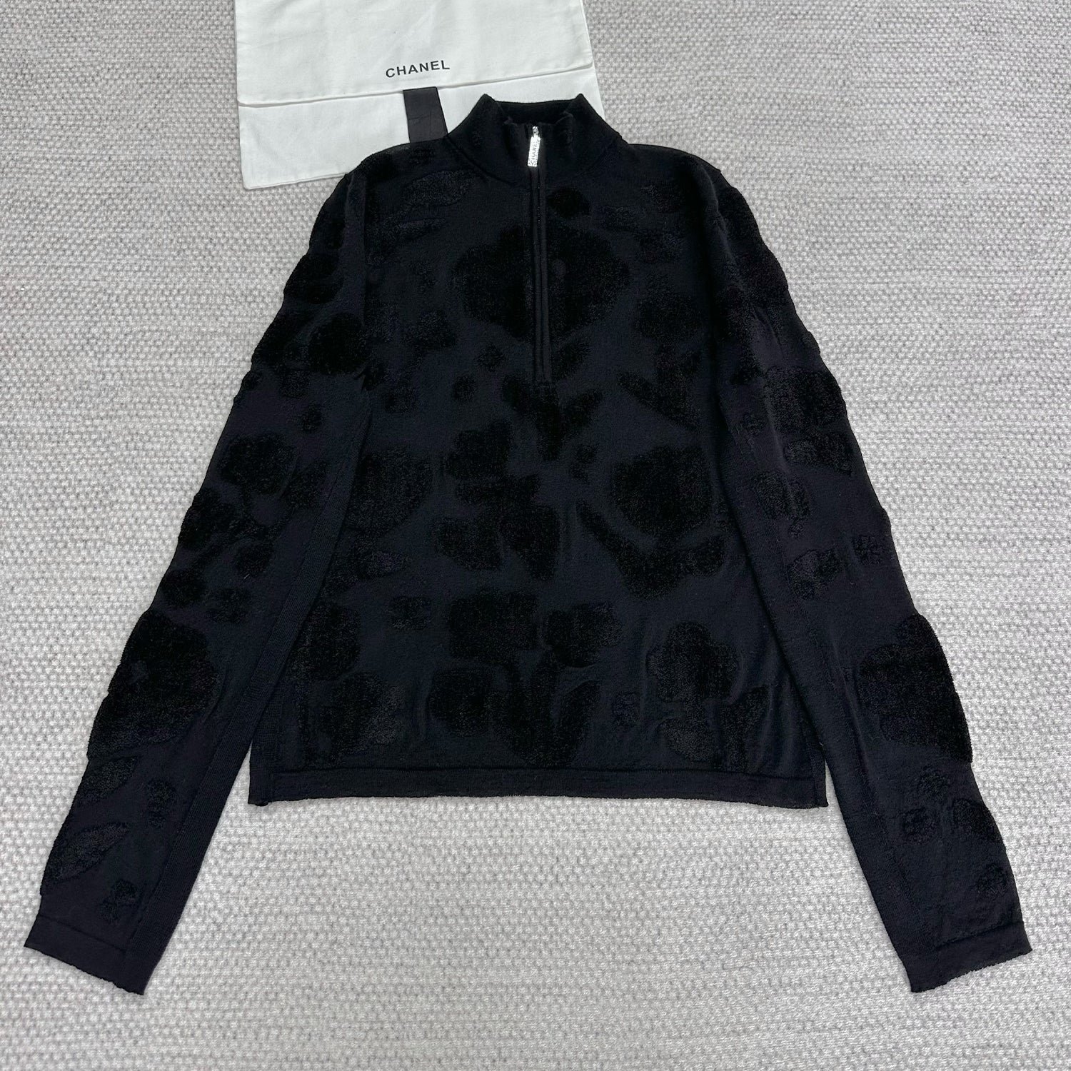 Chanel Women's Spring/Fall Floral Embroidered High-Neck Base Layer Solid-Color Silk-Cashmere Blend Long-Sleeve Sweater Ngvp #2561