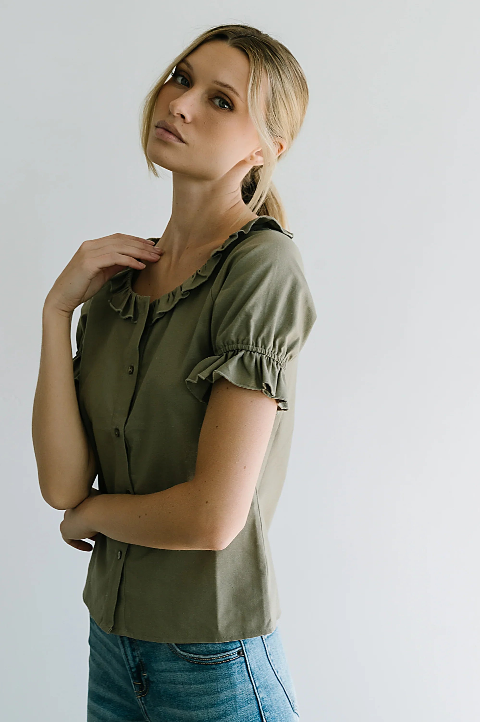 Connie Ruffle Blouse in Olive