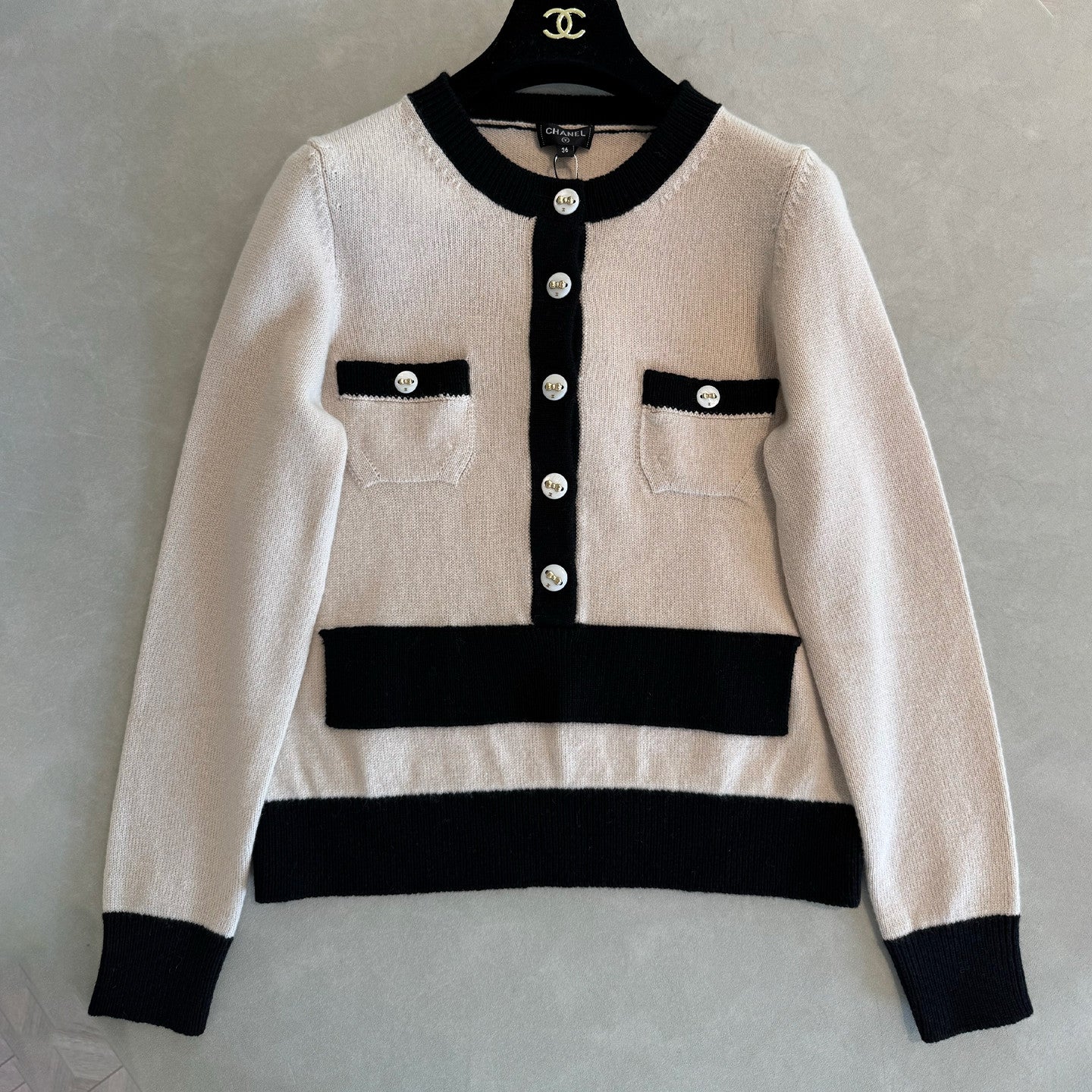 Chanel Women's Color-Blocked Round-Neck Button-Up Long-Sleeve Cashmere Cardigan Spring/Fall High-Street Skirt Suit Set Ngvp #2711