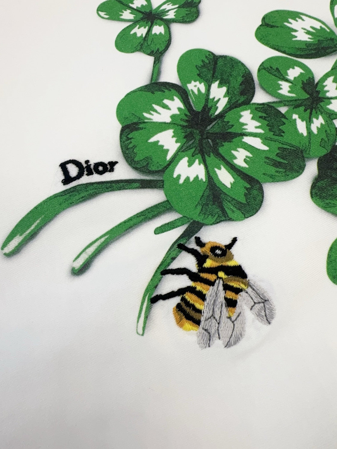 DIOR Fitted T-Shirt White Cotton Jersey with Green Dior Clover Motif #375760