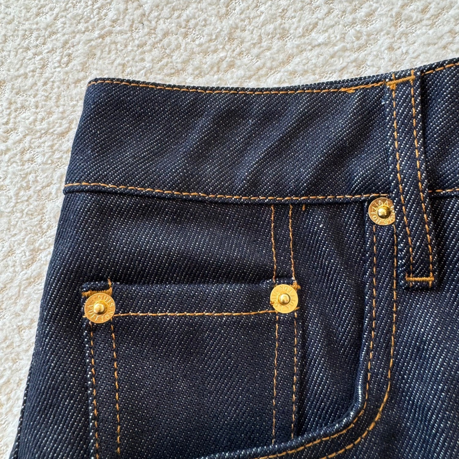 Louis Vuitton Women's Summer Solid Color Turn-Up Mini Pocket Denim Shorts #77818