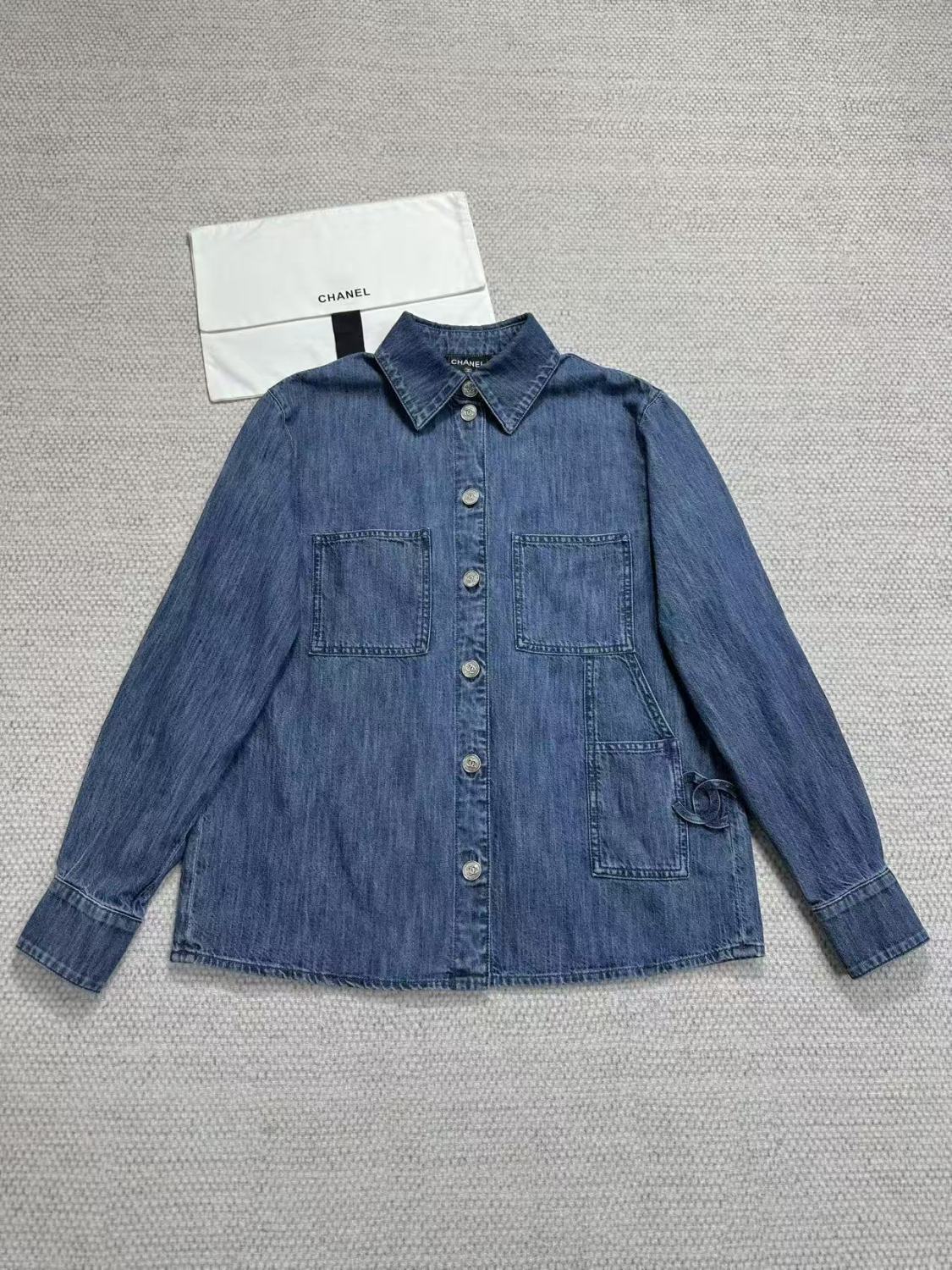 Chanel Top-quality Version Women's Blue Denim Jacket #376831