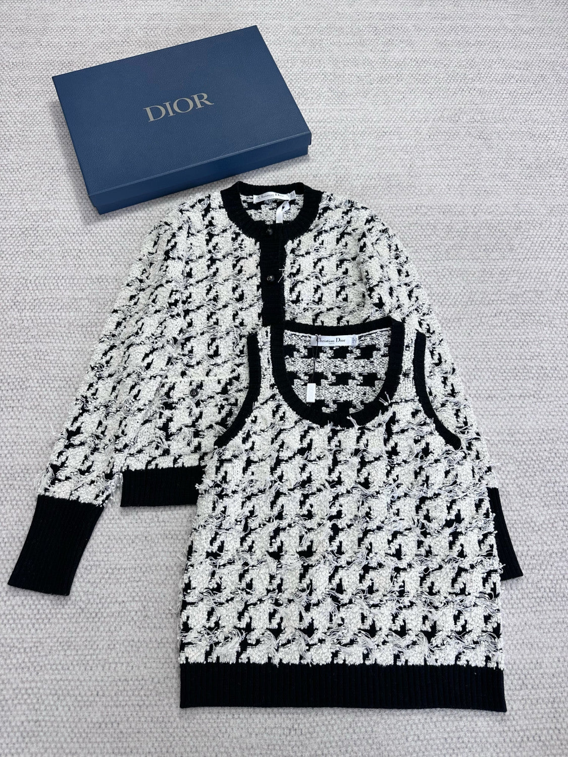 Dior Top -quality Version Houndstooth Two-piece Cardigan #307250