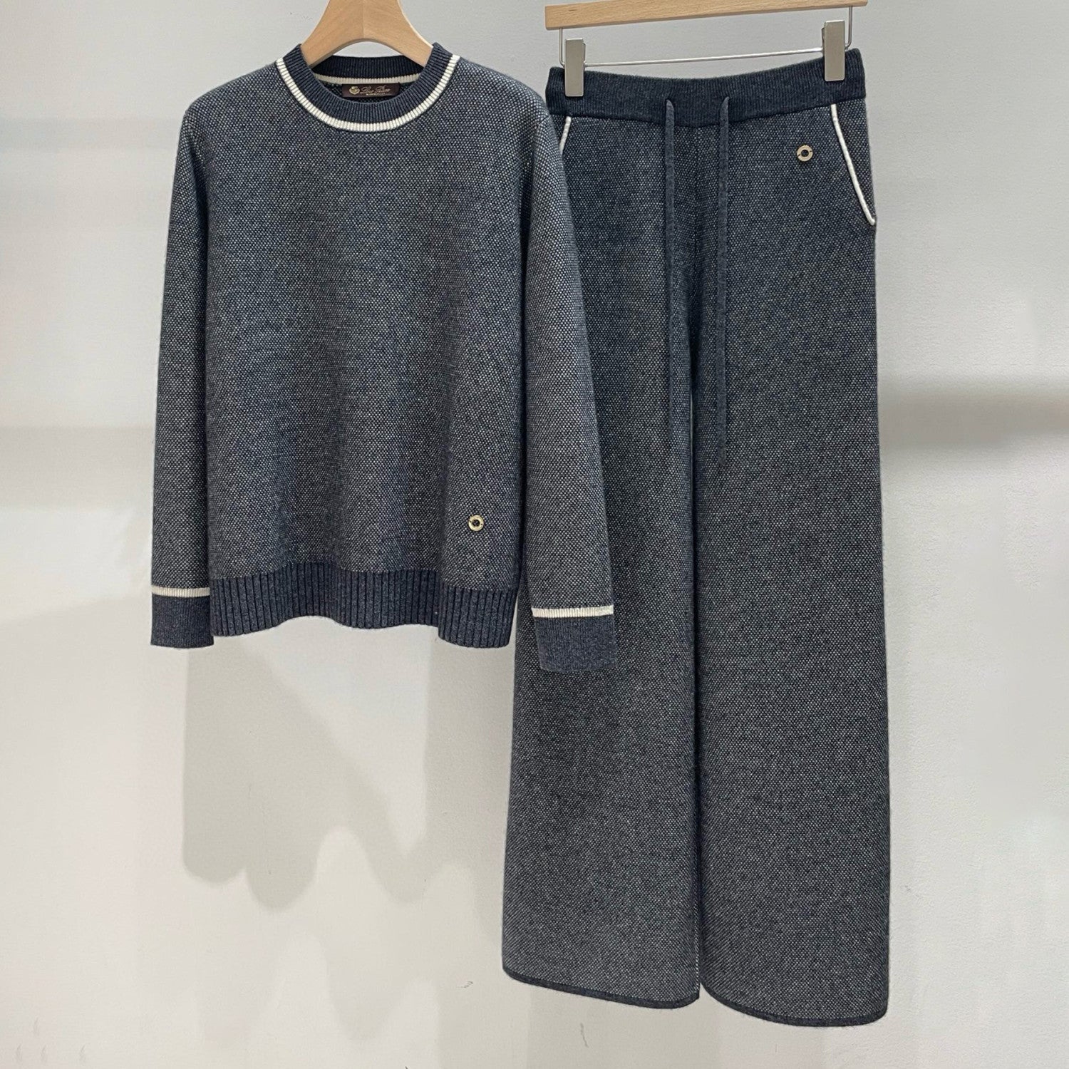Loro Piana Women's Spring/Fall/Winter Round Neck Knit Cashmere Solid Color Long Sleeve Pullover Sweater with Casual Drawstring Elastic Waist Pants Suit Set Ngvp #2399