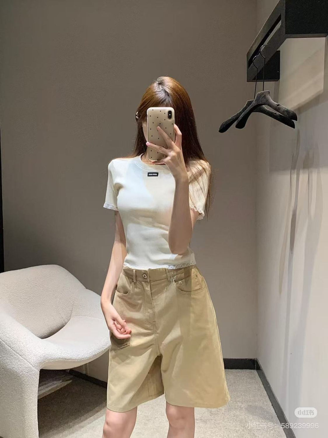 MiuMiu Lace White Knitted Vest Women's Spring And Summer Fashion Elegant Slim Patch Logo Undershirt T-shirt Tops  #81438