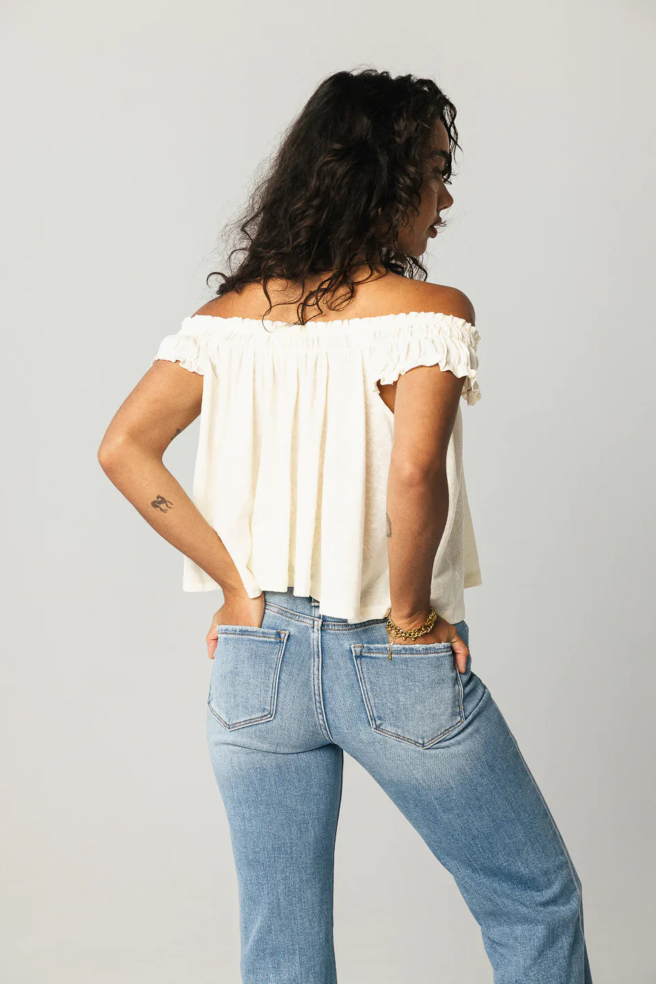 Casey Relaxed Top in Cream