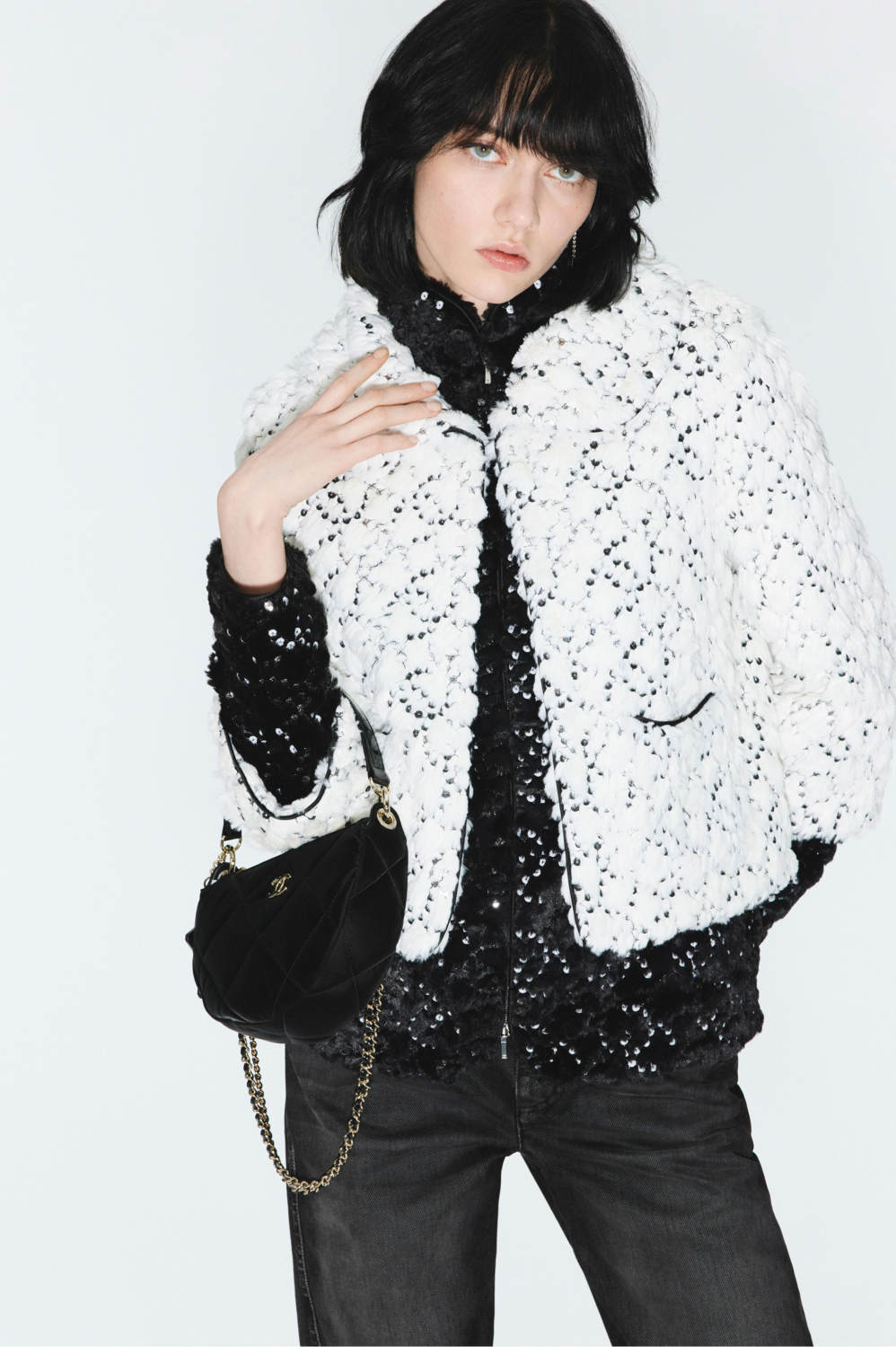 Chanel Jacket Mixed Fibers Sequins White Black #334701