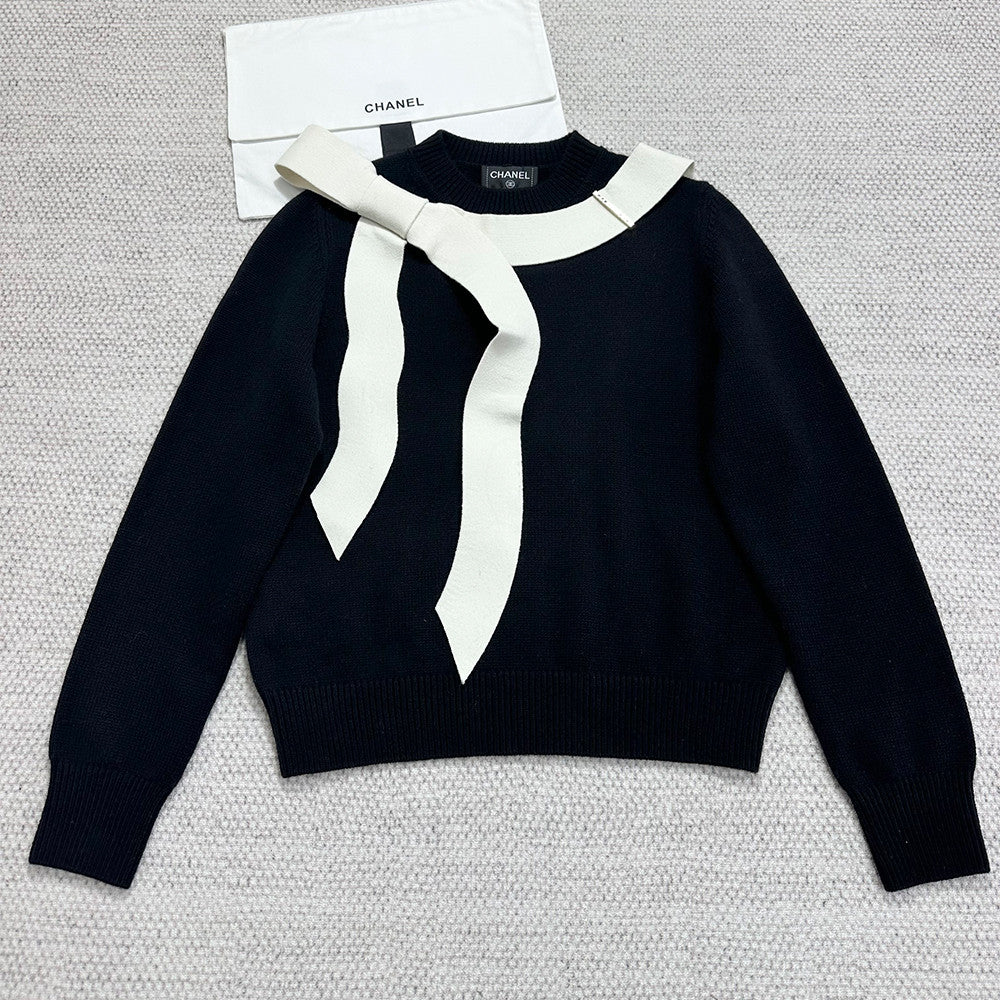 Chanel Sweater Cashmere Black and Cream #333640