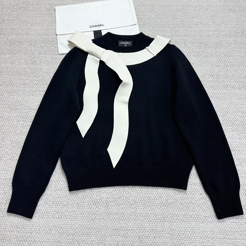 Chanel Sweater Cashmere Black and Cream #333640