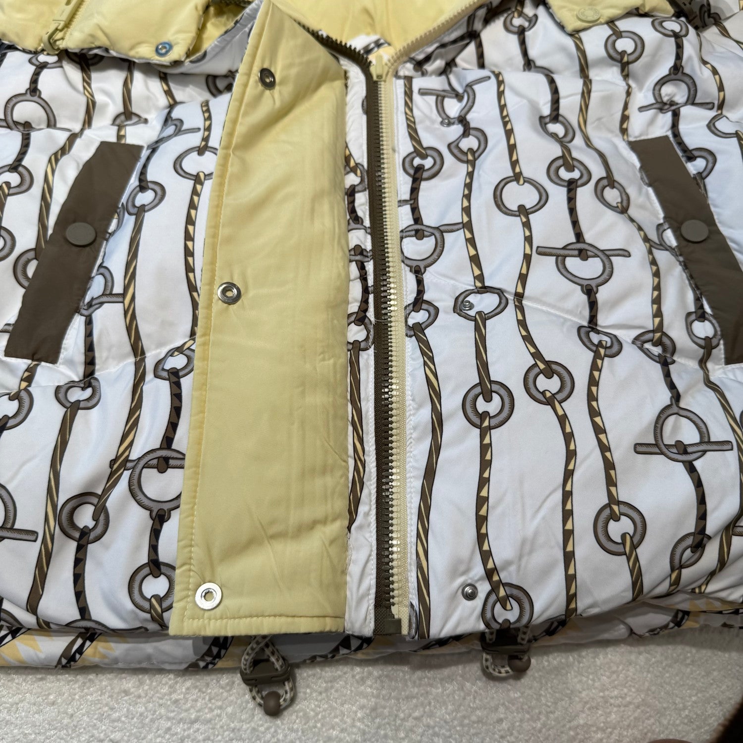 Hermes Women's Winter Fashion Casual Reversible Patterned Print Short Length High Neck Zipper White Goose Down Filled Short Jacket Down Jacket #78981