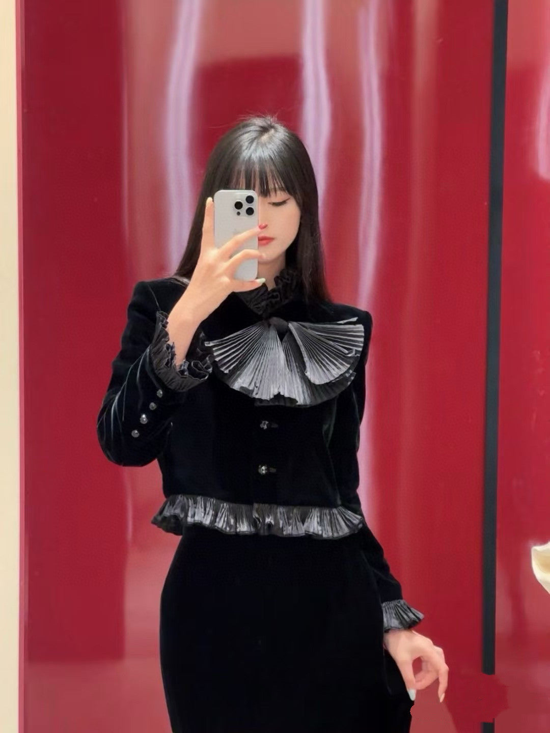 Valentino Women's Autumn Velvet Black Shirt Bow Jacket Slim Elegant Temperament Fashion Half-body Skirt Set Suit Ngvp #2633