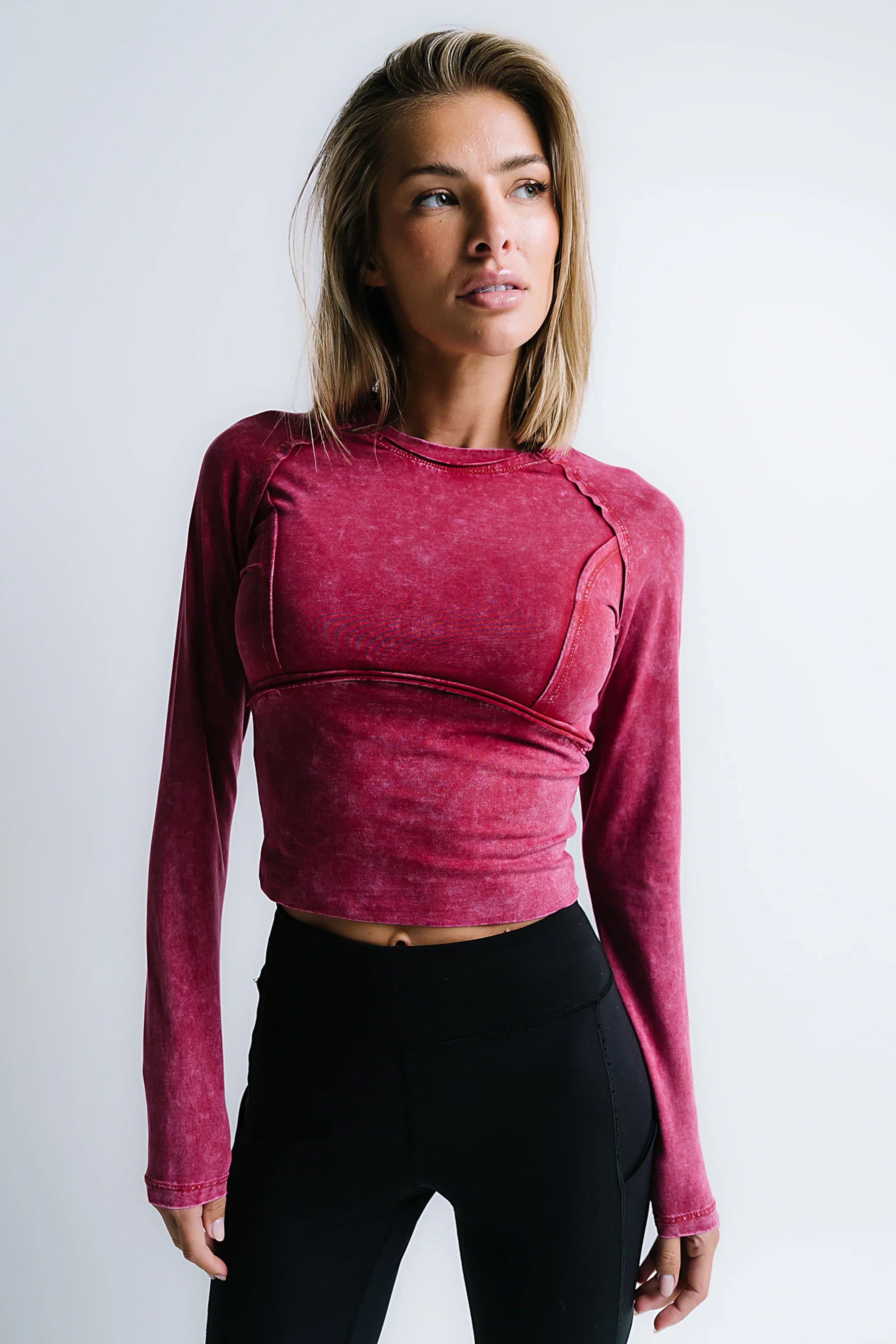 Louise Fitted Top in Red