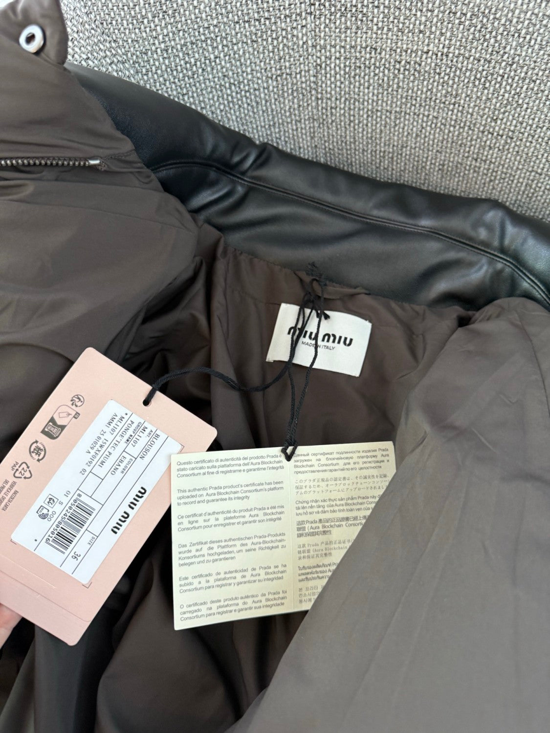MiuMiu Ebony Technical Pong¨¦ Cropped Down Jacket  #335949