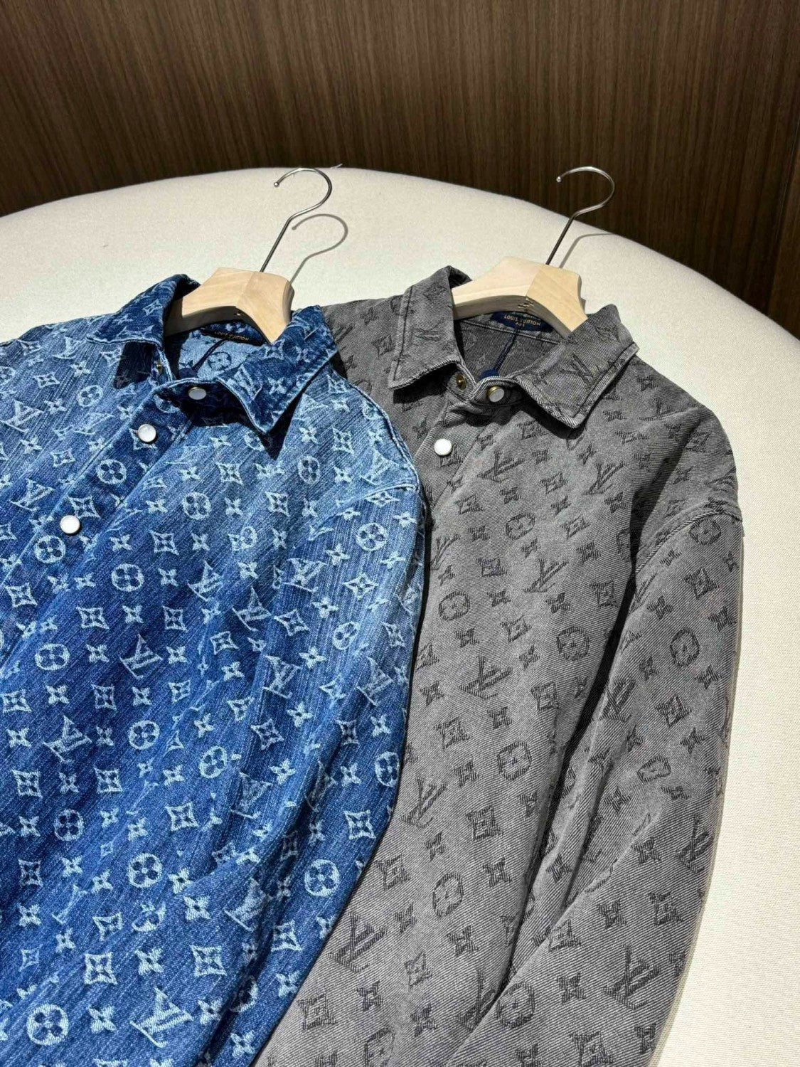 Louis Vuitton Men's And Women's Spring/Summer Fashion Casual Denim Washed Vintage Loose Print Shirt #78311