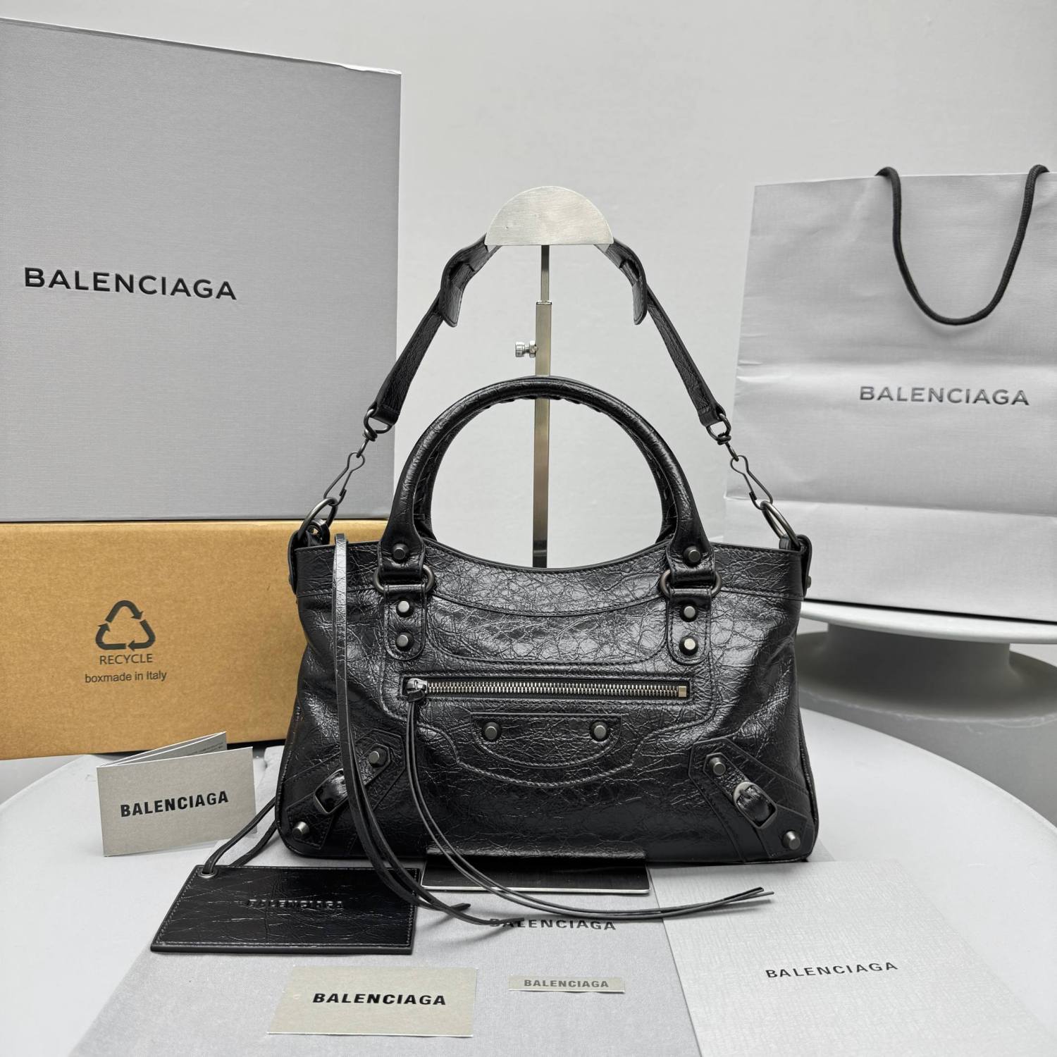 Balenciaga Le City Bag Medium in Black #333603