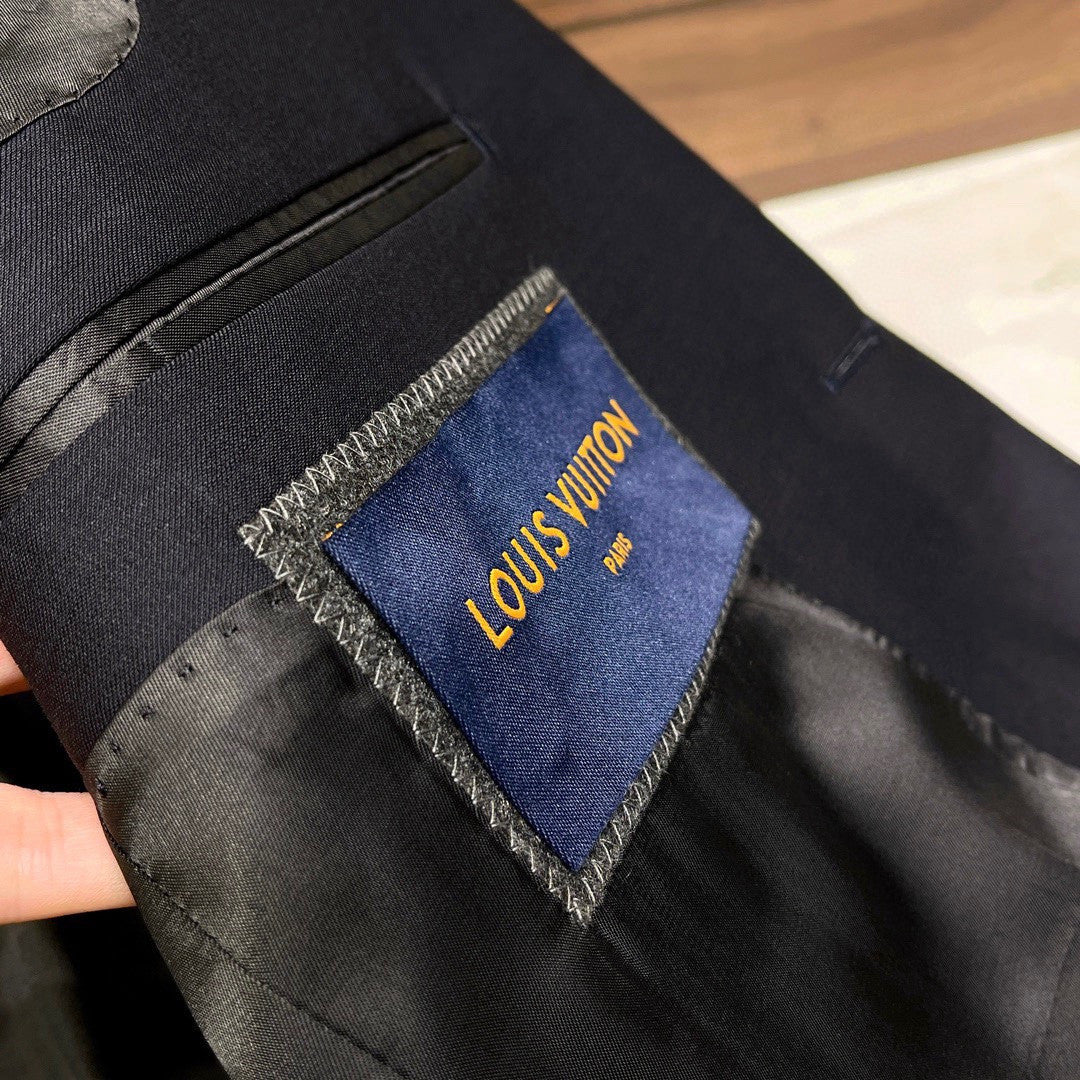 Louis Vuitton Men's Combed Wool Business Formal Suit Suit #333423