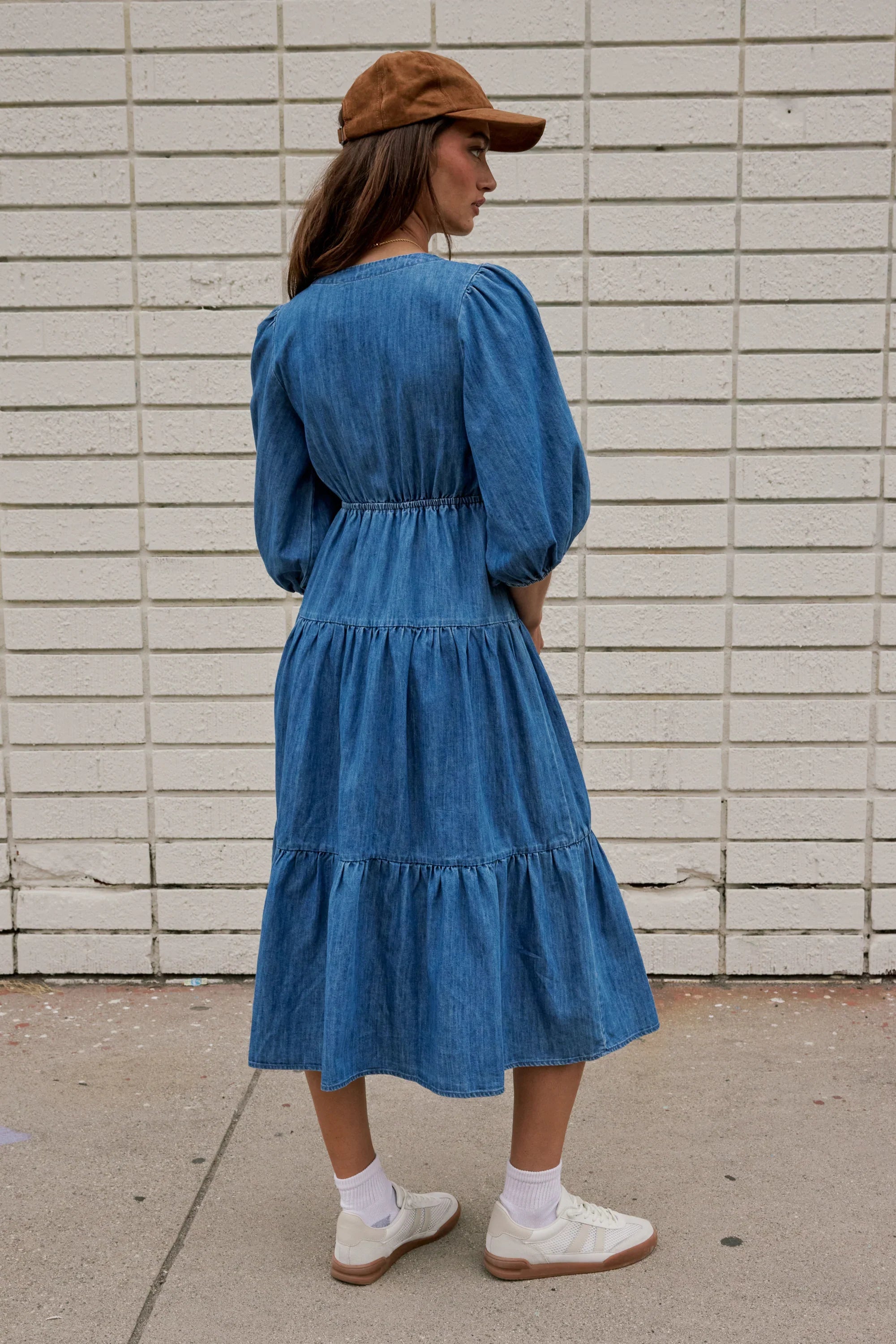 Nadia Midi Dress in Light Wash