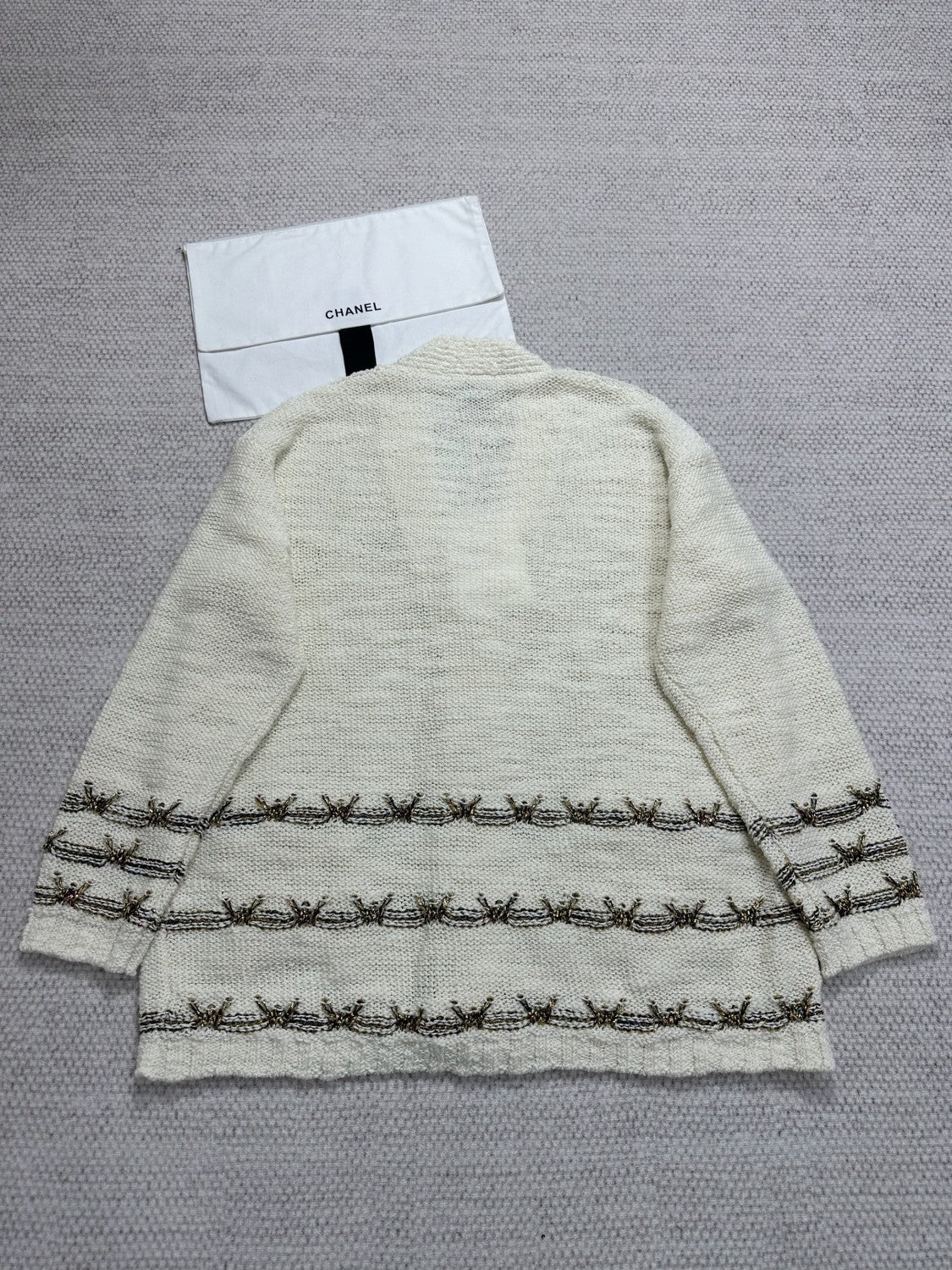 Chanel Women's Spring/Fall Vintage V-Neck Single-Breasted Gold-Thread Knit Wool-Blend Cardigan Ngvp #2562