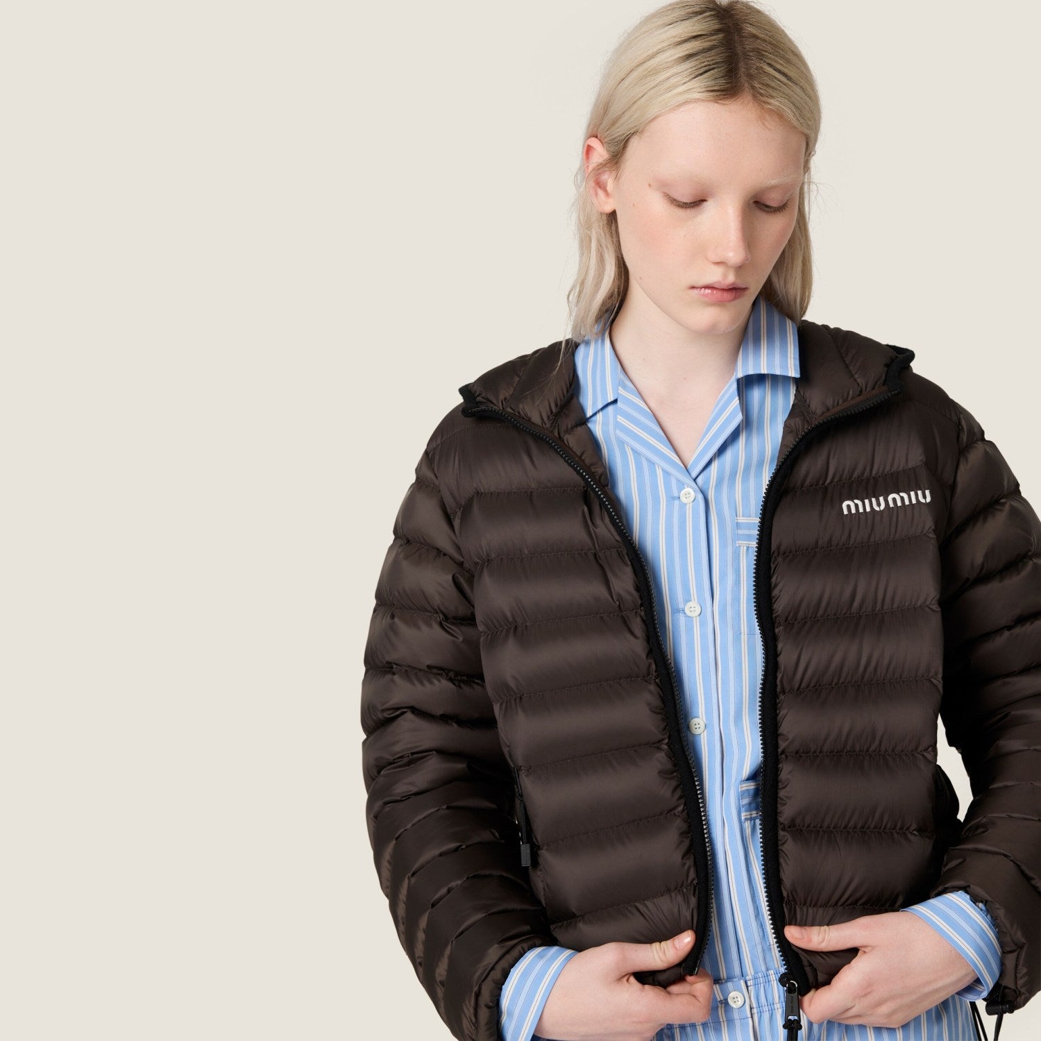 MiuMiu Women's Lightweight Pong¨¦ Down Hooded Jacket Solid Color Zipper Logo Embroidered Long Sleeve Outerwear #81545