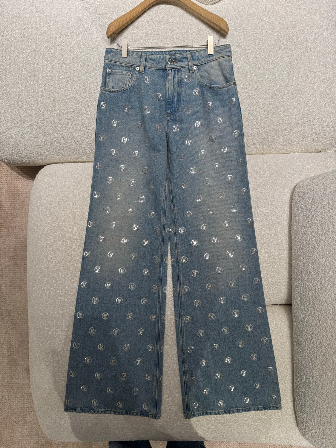 LOUIS VUITTON Signature Sequin Jeans #377464