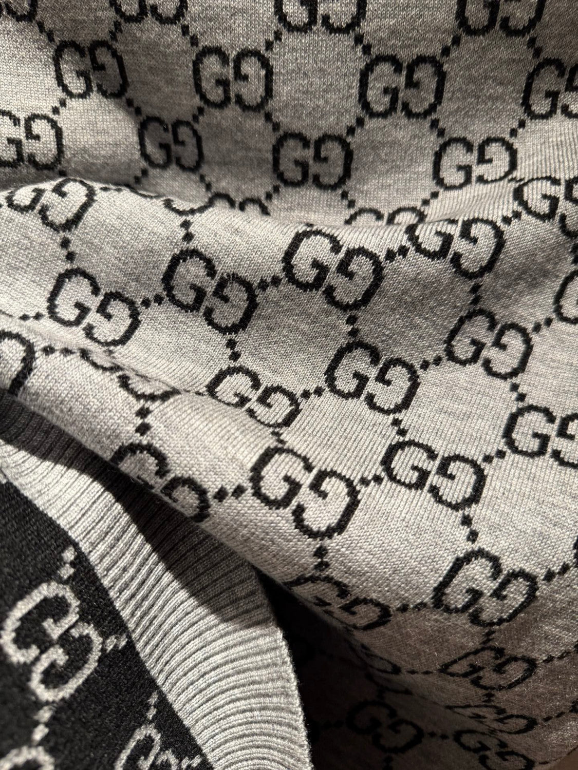 GUCCI Reversible GG Wool Jacquard Top Grey Black #334215