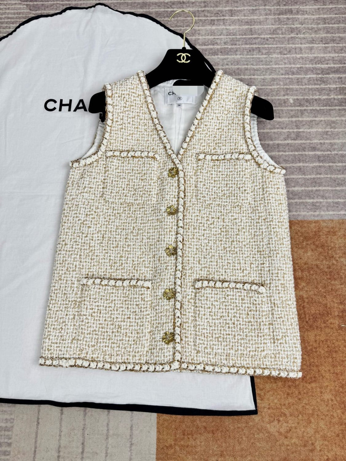 Chanel  Tweed Vest #377744