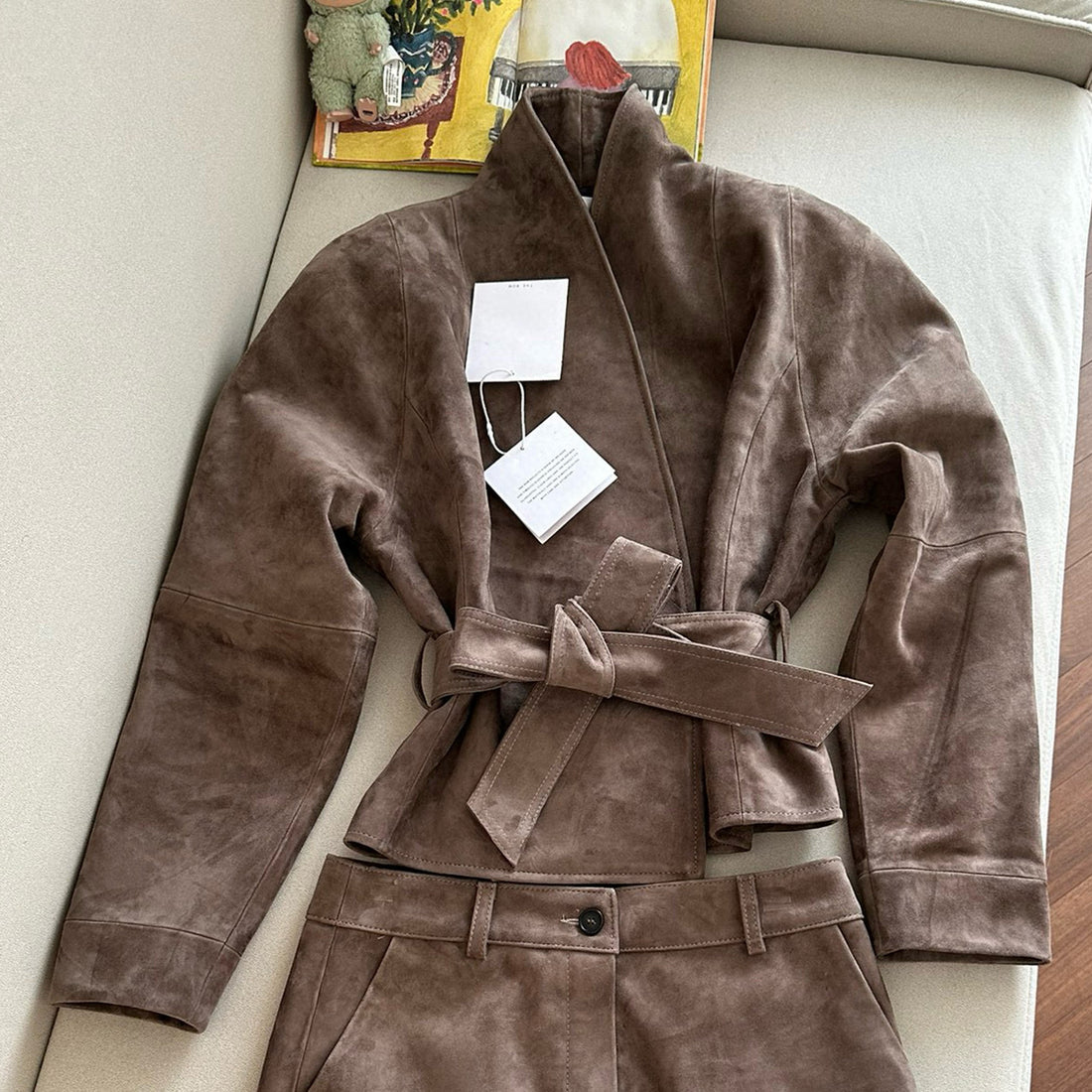 The Row Women's Fall/Winter Vintage Solid-Color Stand-Up Collar Leather Belted Lace-Up Jacket Coat Skirt Suit Set Ngvp #2538