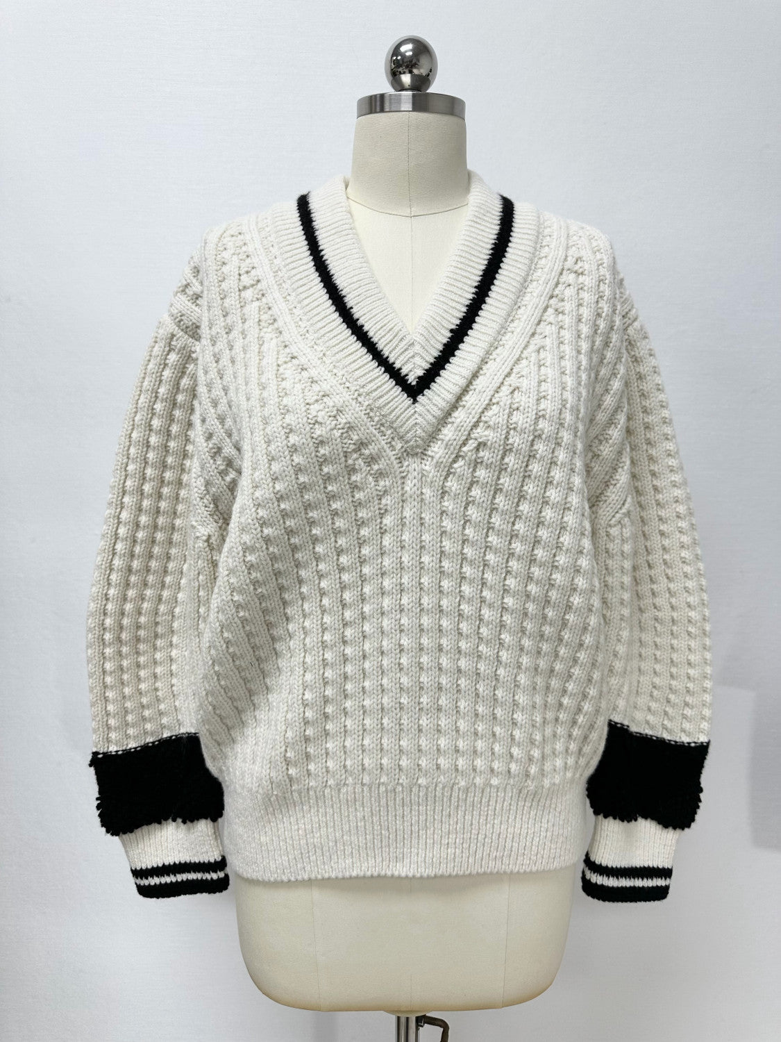 Chanel Pullover Wool Cream and Black #334450