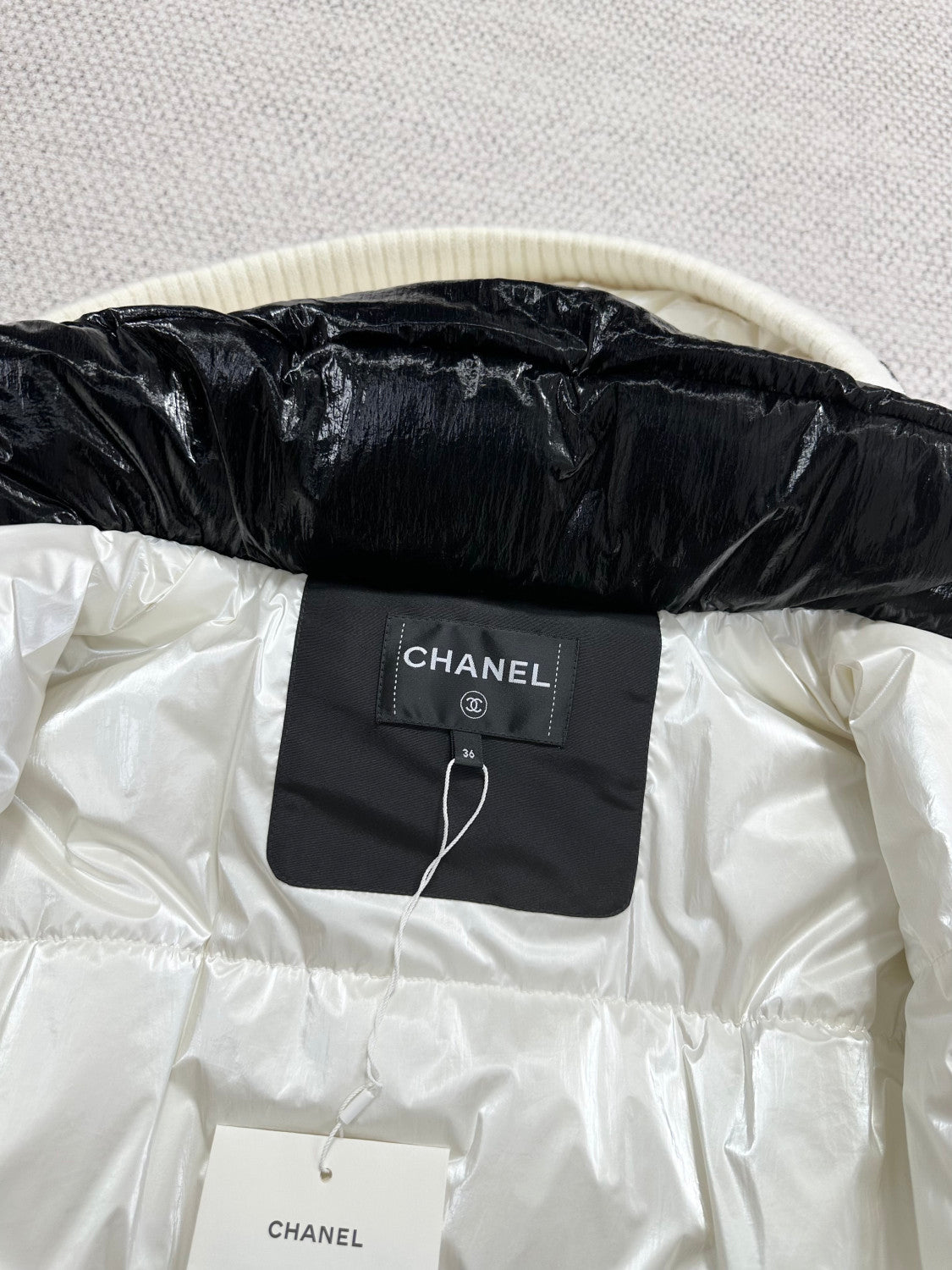 Chanel Top-Quality Version Down jacket Mixed Fiber #333761