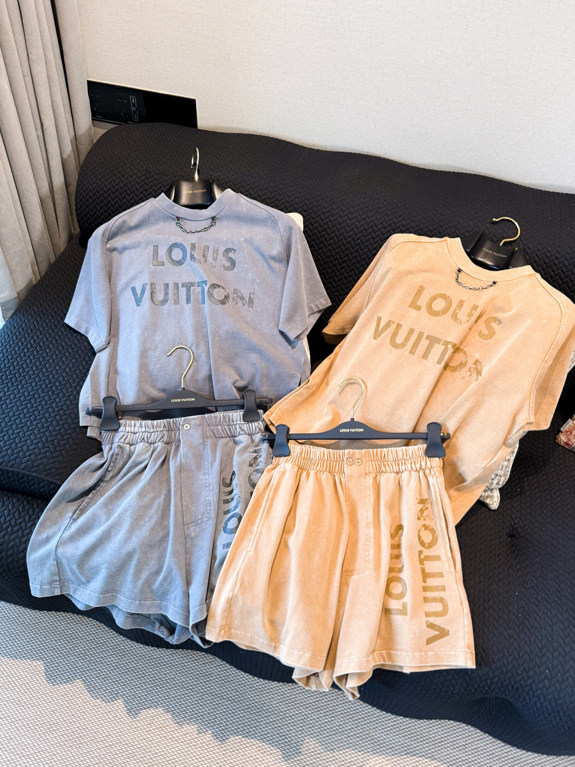 Louis Vuitton Vintage Effect T-shirt Shorts #317096