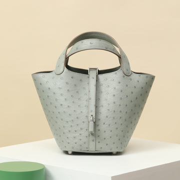 Hermes Picotin Lock CL18 Silver Buckle Ostrich Leather 80 Pearl Gray Cabbage Basket Bucket Bag Tote Women's Elegant Banquet Bags Ngvp #2431