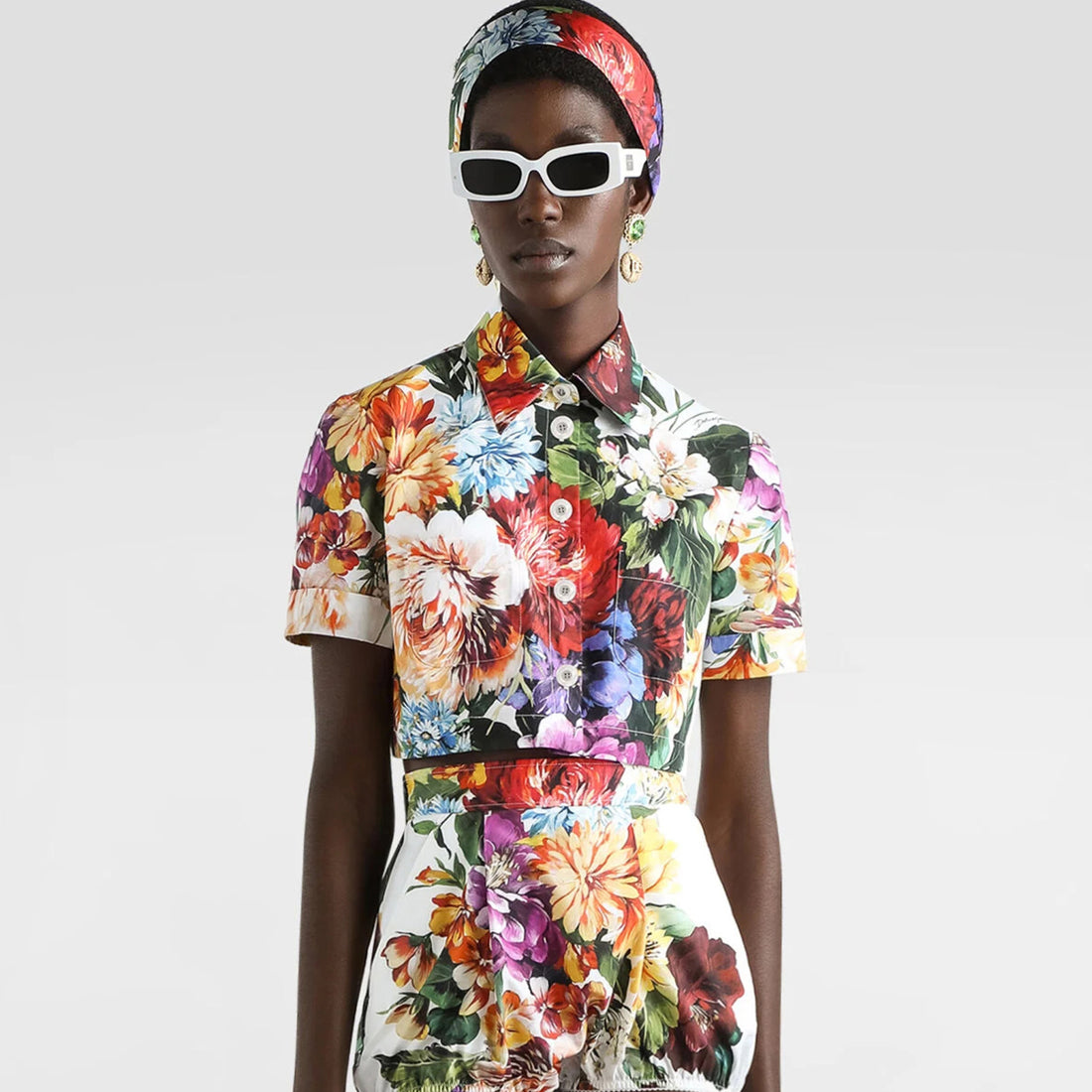 Dolce&Gabbana Women's Flower Bouquet-Print Poplin Shirt Summer Single-Breasted Collared Short-Sleeve Top Ngvp #2377
