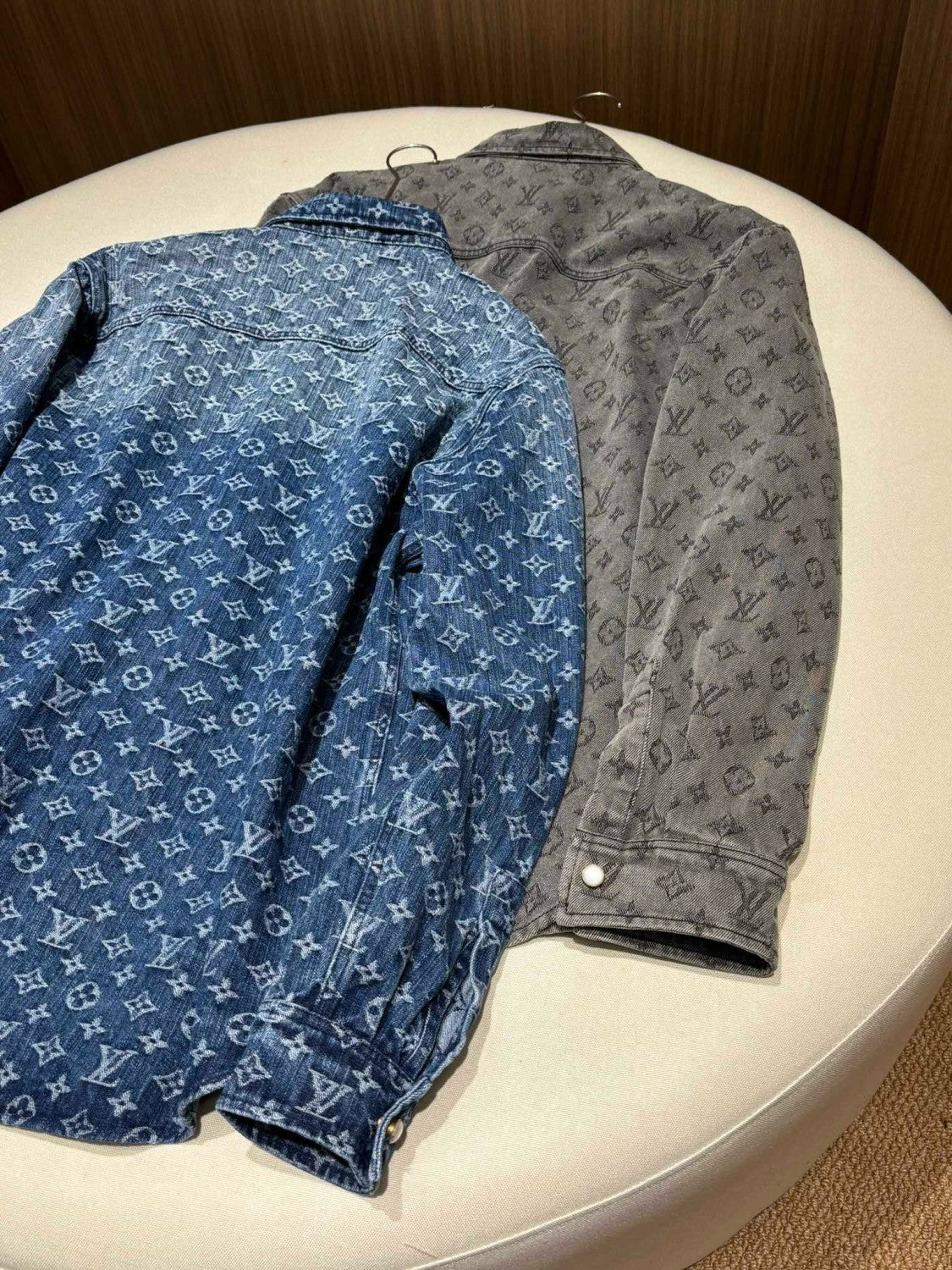 Louis Vuitton Men's And Women's Spring/Summer Fashion Casual Denim Washed Vintage Loose Print Shirt #78311