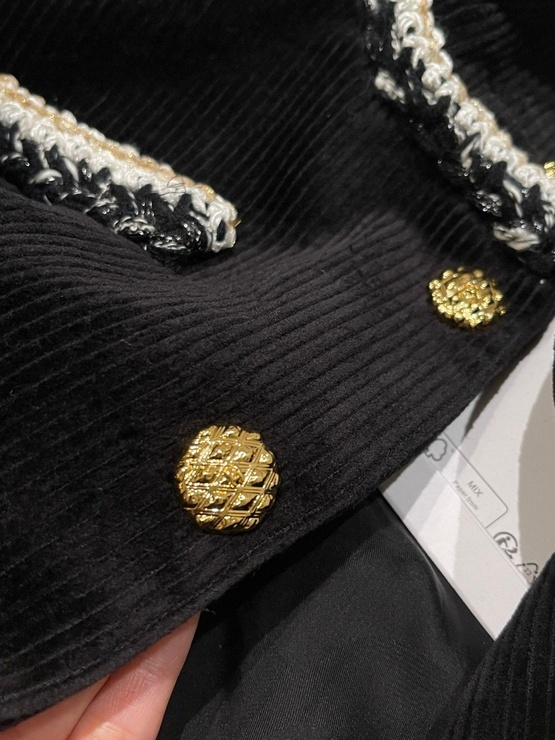 Chanel Women's 25K Single Breasted Long Sleeve Crew Neck Jacket #333467