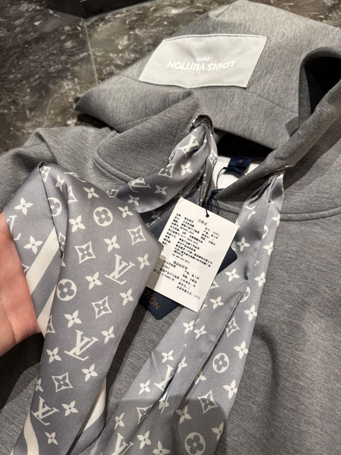 Louis Vuitton Fall/Winter Cropped Monogram Scarf Hoodie #332734