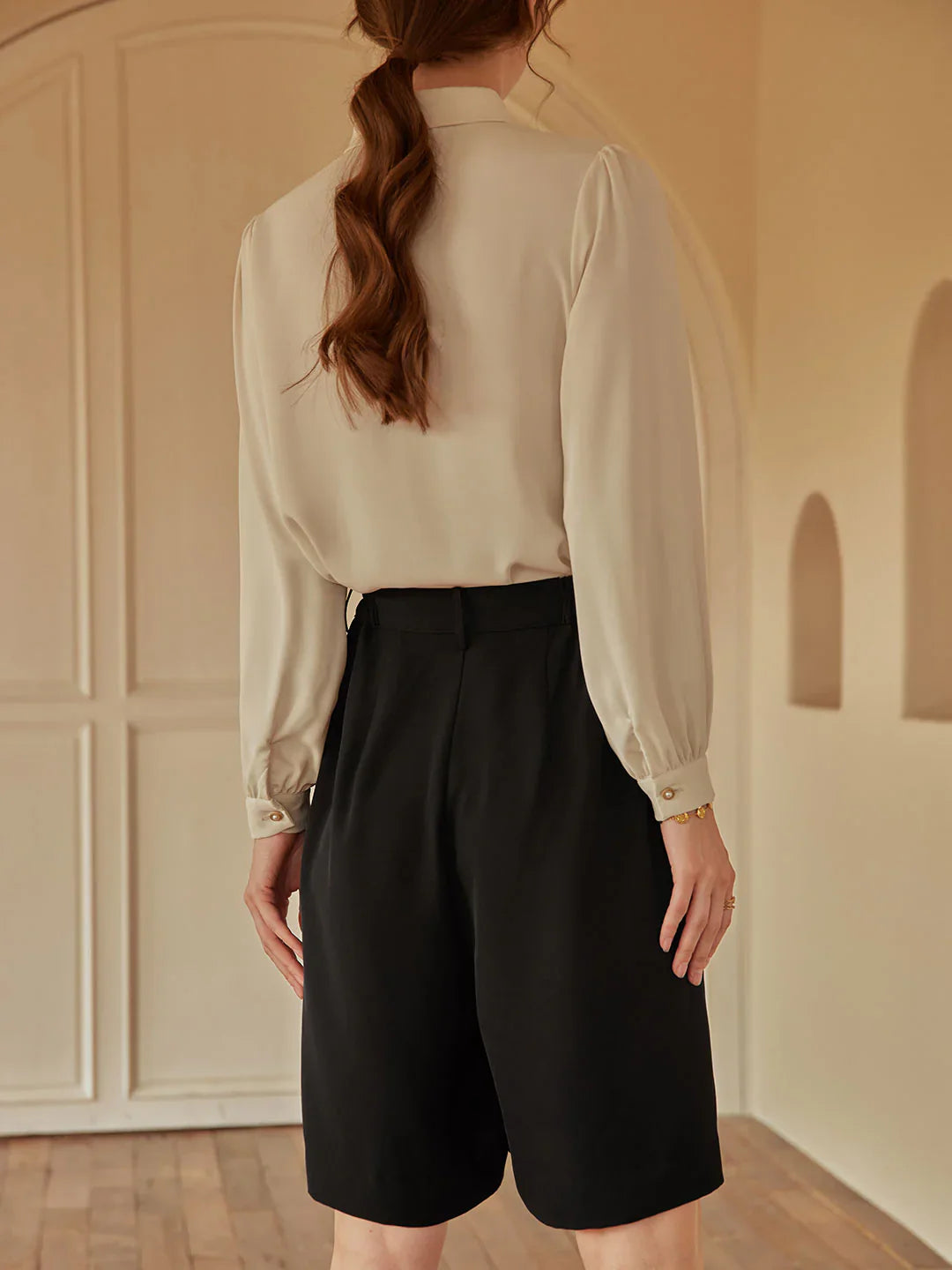 Daiki Chiffon Straight Shorts