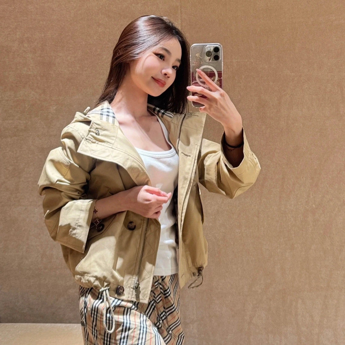 Burberry Women's Spring/Summer Casual Fashion Solid Color Hooded Zipper Checkered Cotton Fabric Waist Cinching Design Short Jacket #78341