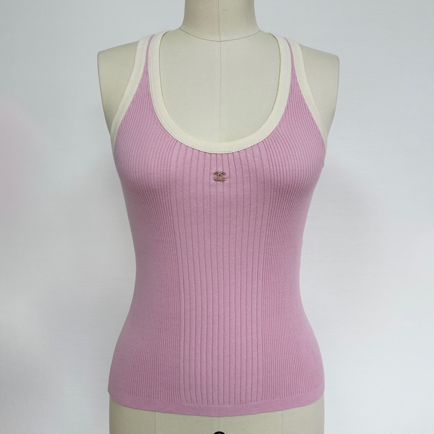 Chanel Women's Summer Fashion Casual Solid Color Round Neck Sleeveless Knit Tank Top Vest #78478